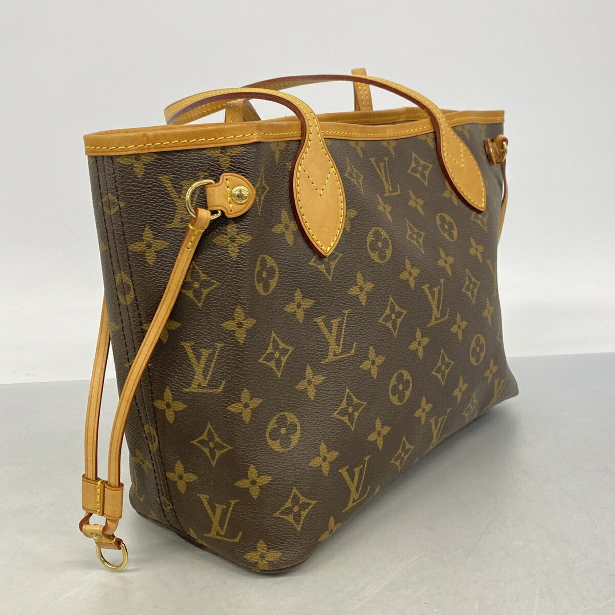 Louis Vuitton Brown Tote Bag (Pre-Owned)
