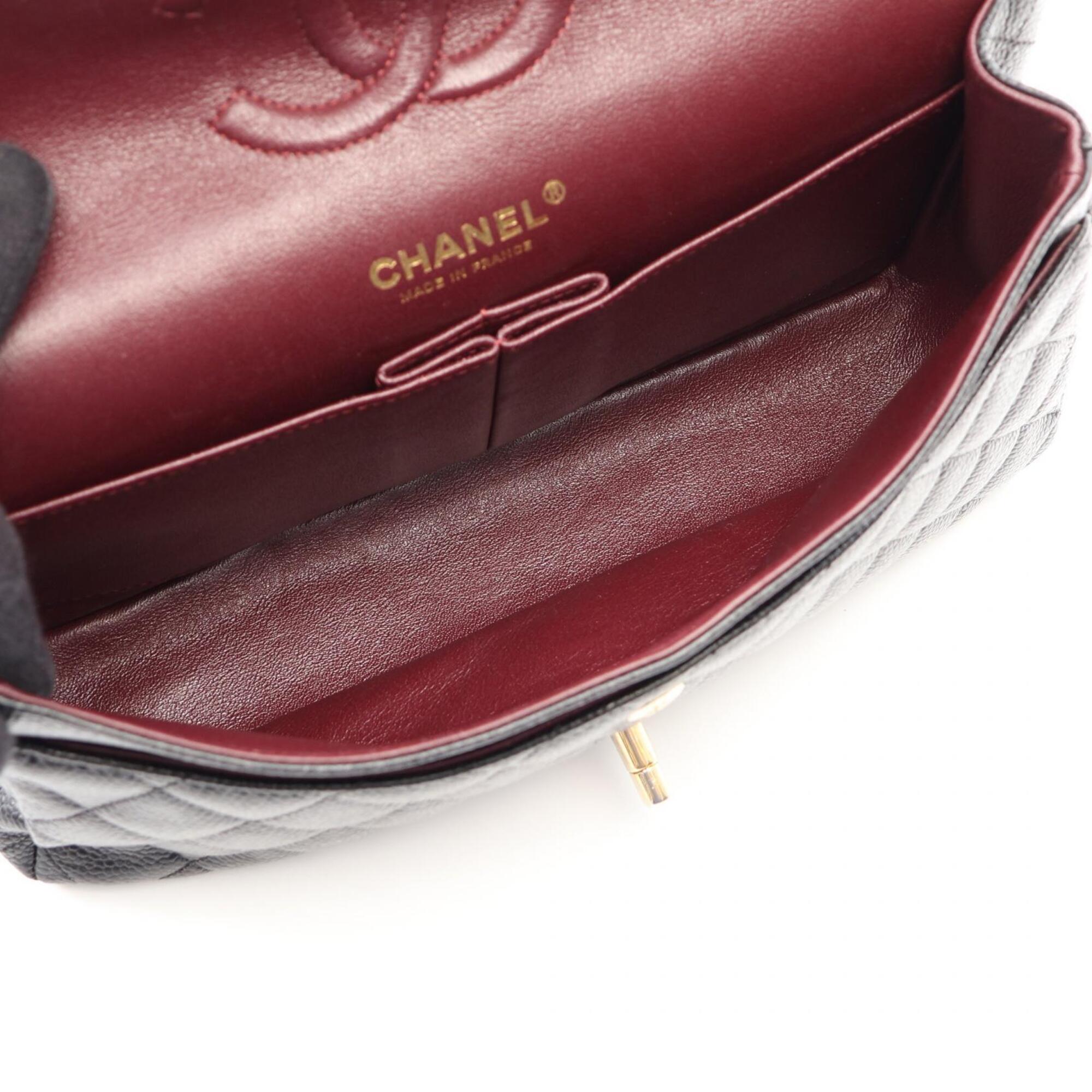 Chanel Black Grained Calfskin Handbag Shoulder Bag (Pre-Owned)