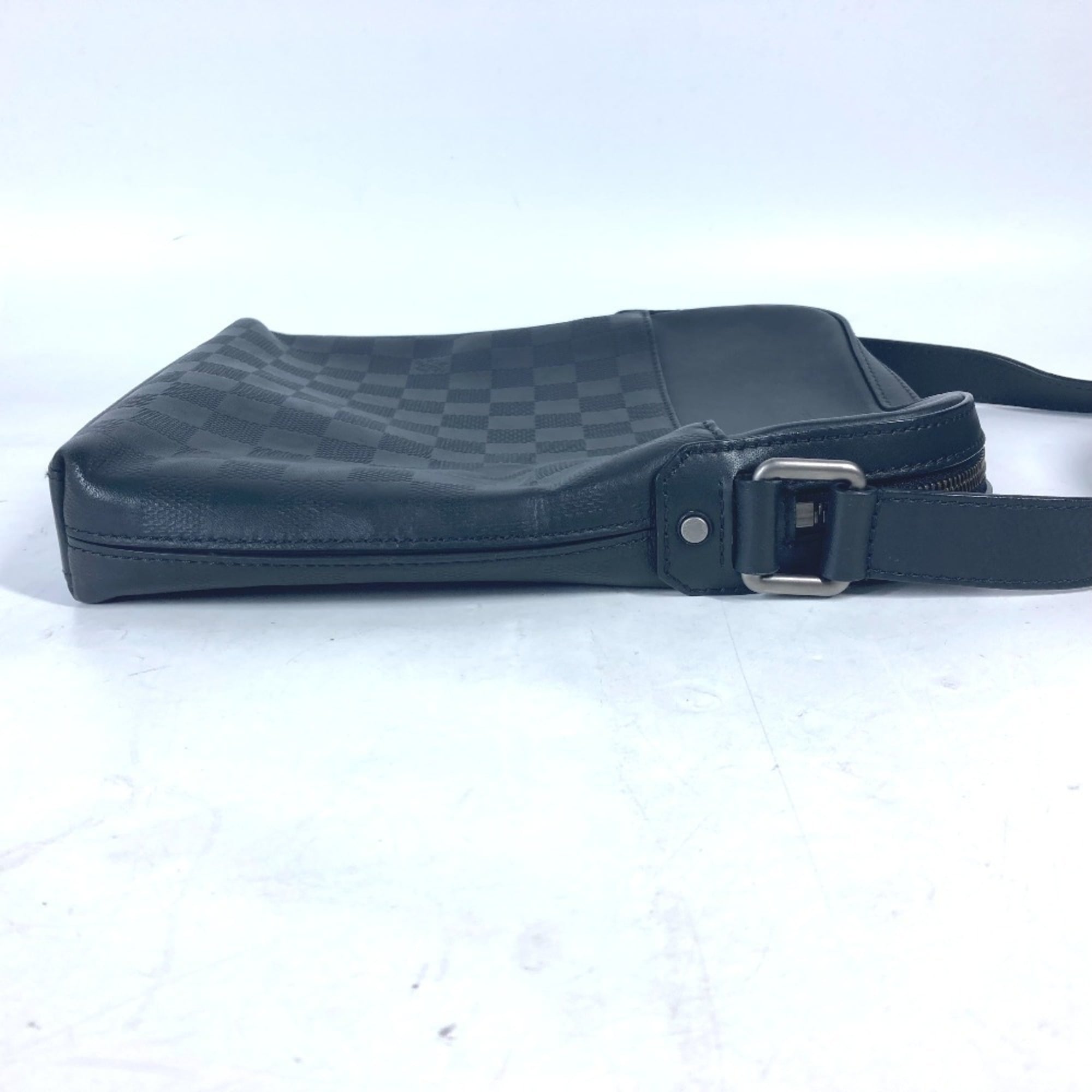 Louis Vuitton Black Galle Onyx Damier Infini Pochette Shoulder Bag (Pre-Owned)