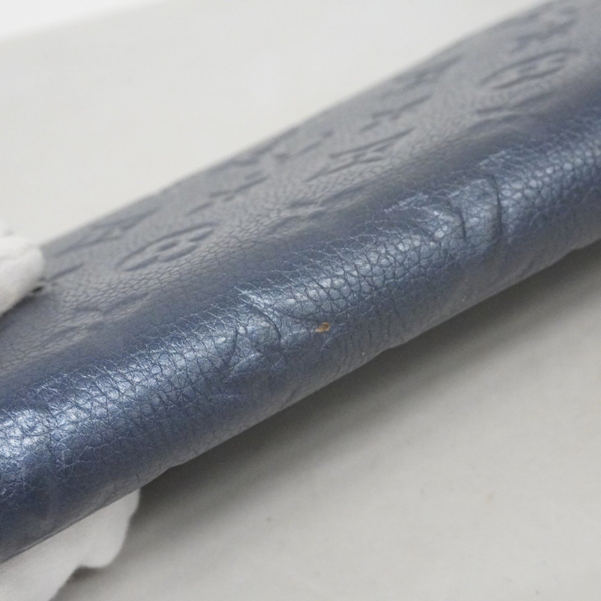 Louis Vuitton Metallic Blue Long Wallet (Bi-Fold) (Pre-Owned)