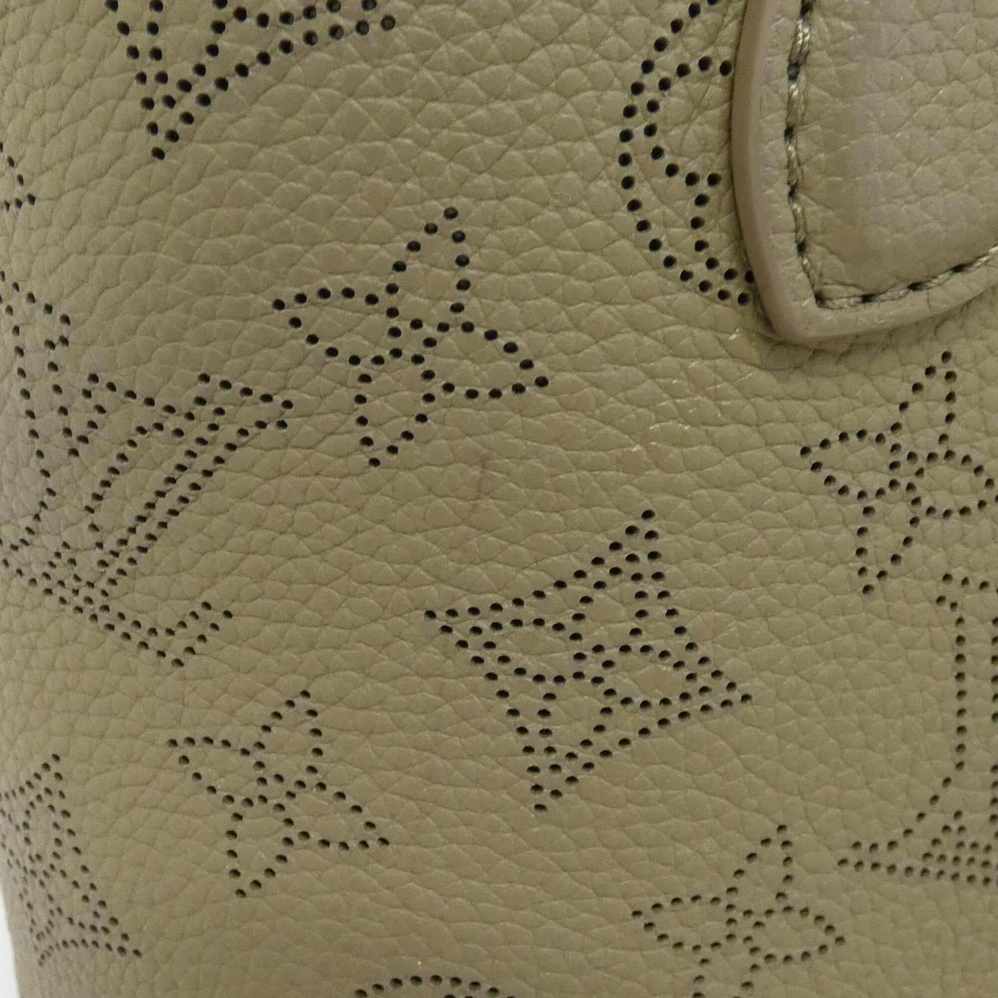 Louis Vuitton Taupe Leather Handbag Pouch (Pre-Owned)