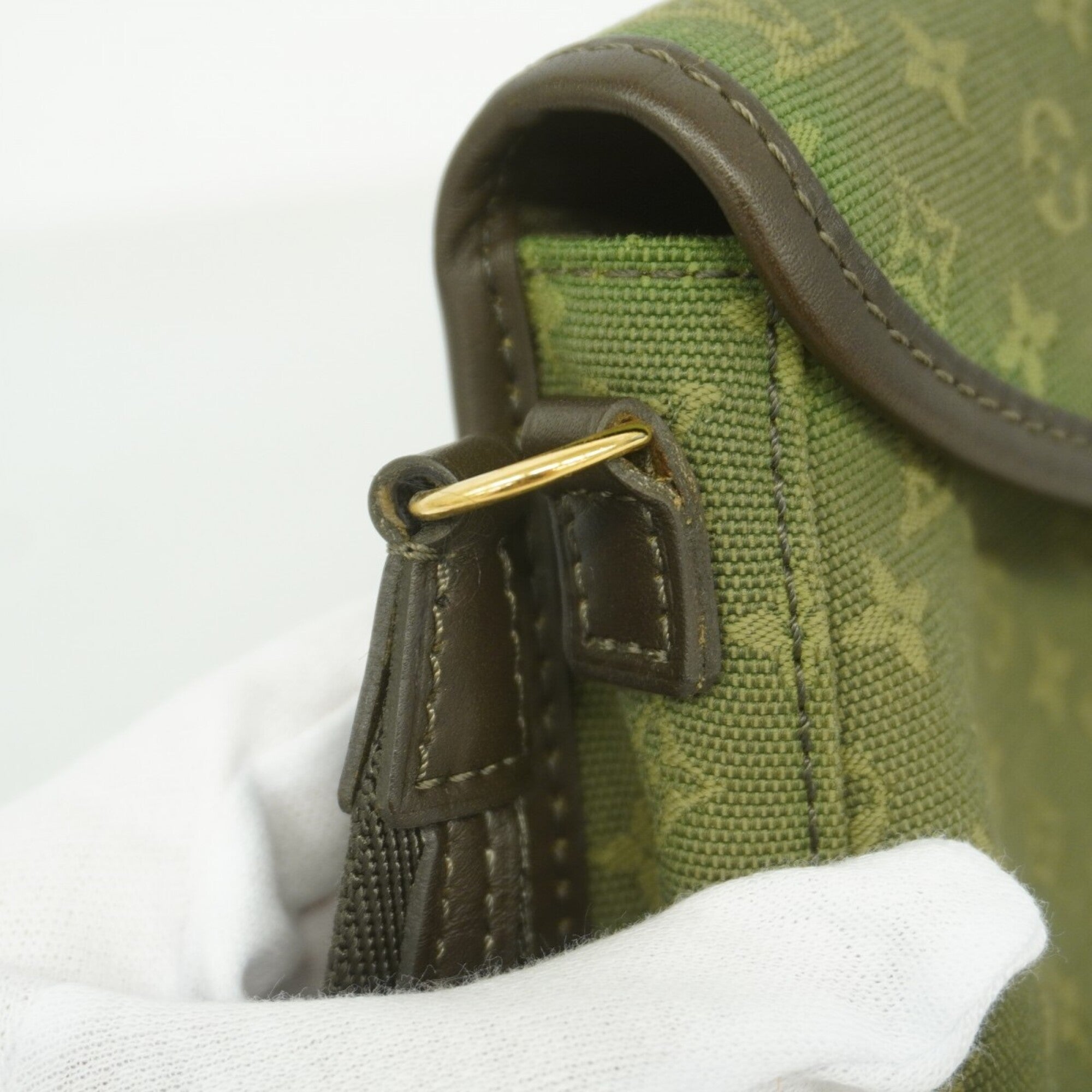 Louis Vuitton Tst Khaki Shoulder Bag (Pre-Owned)