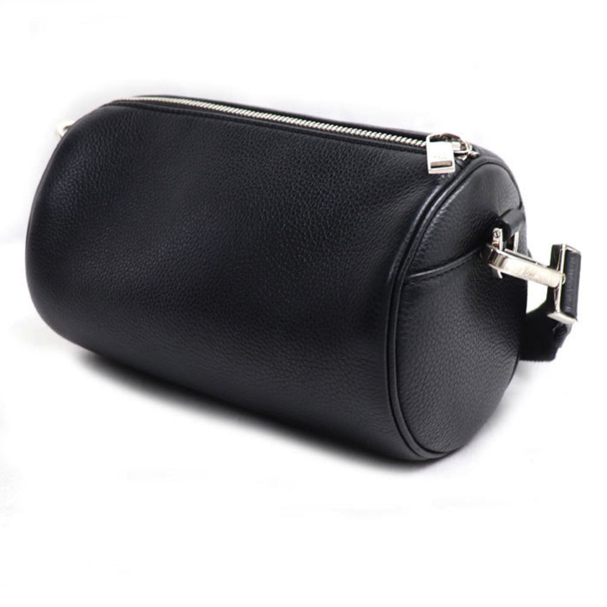 Christian Dior Black Leather Shoulder Bag (Pre-Owned)