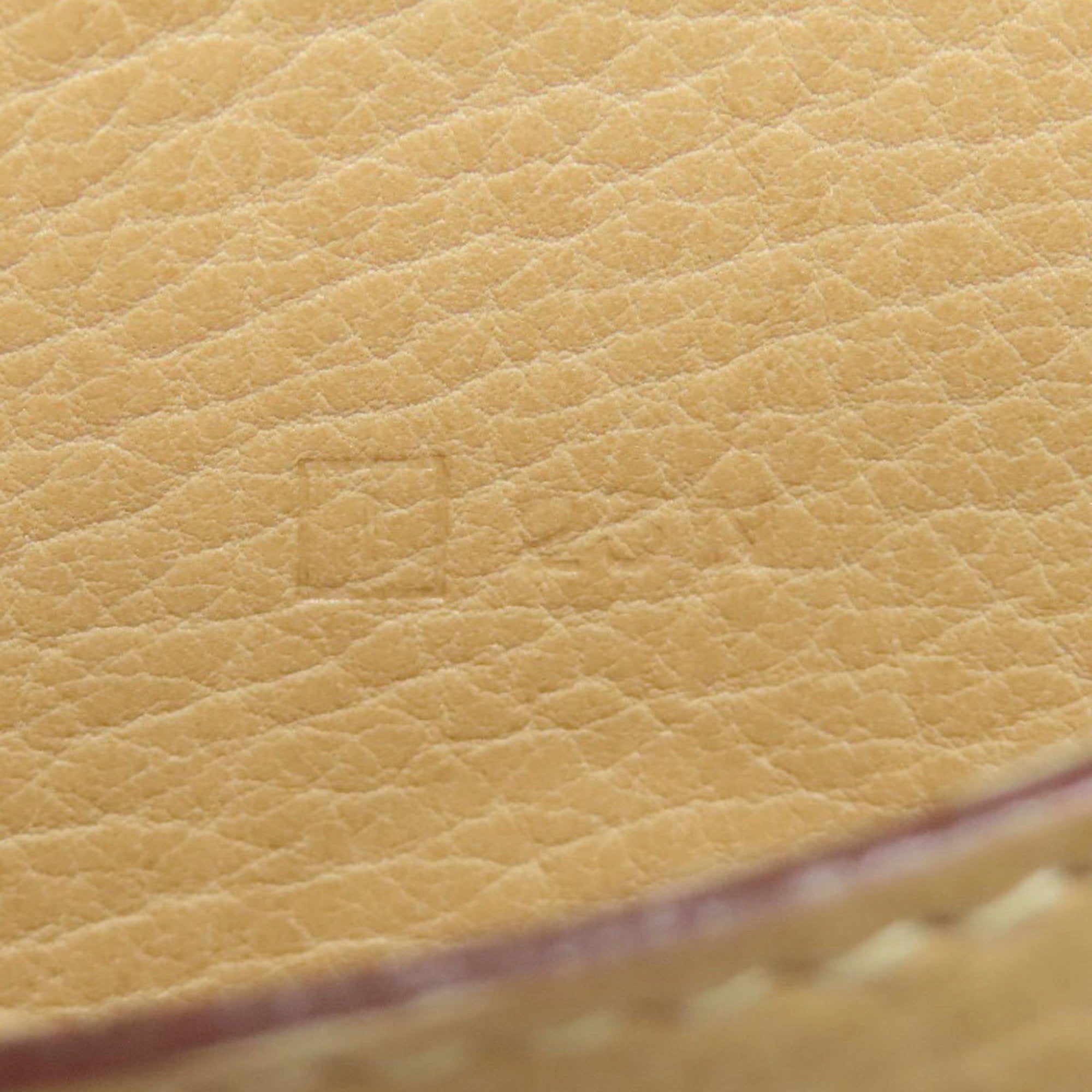 Hermes Beige Leather Coin Purse/Coin Case (Pre-Owned)