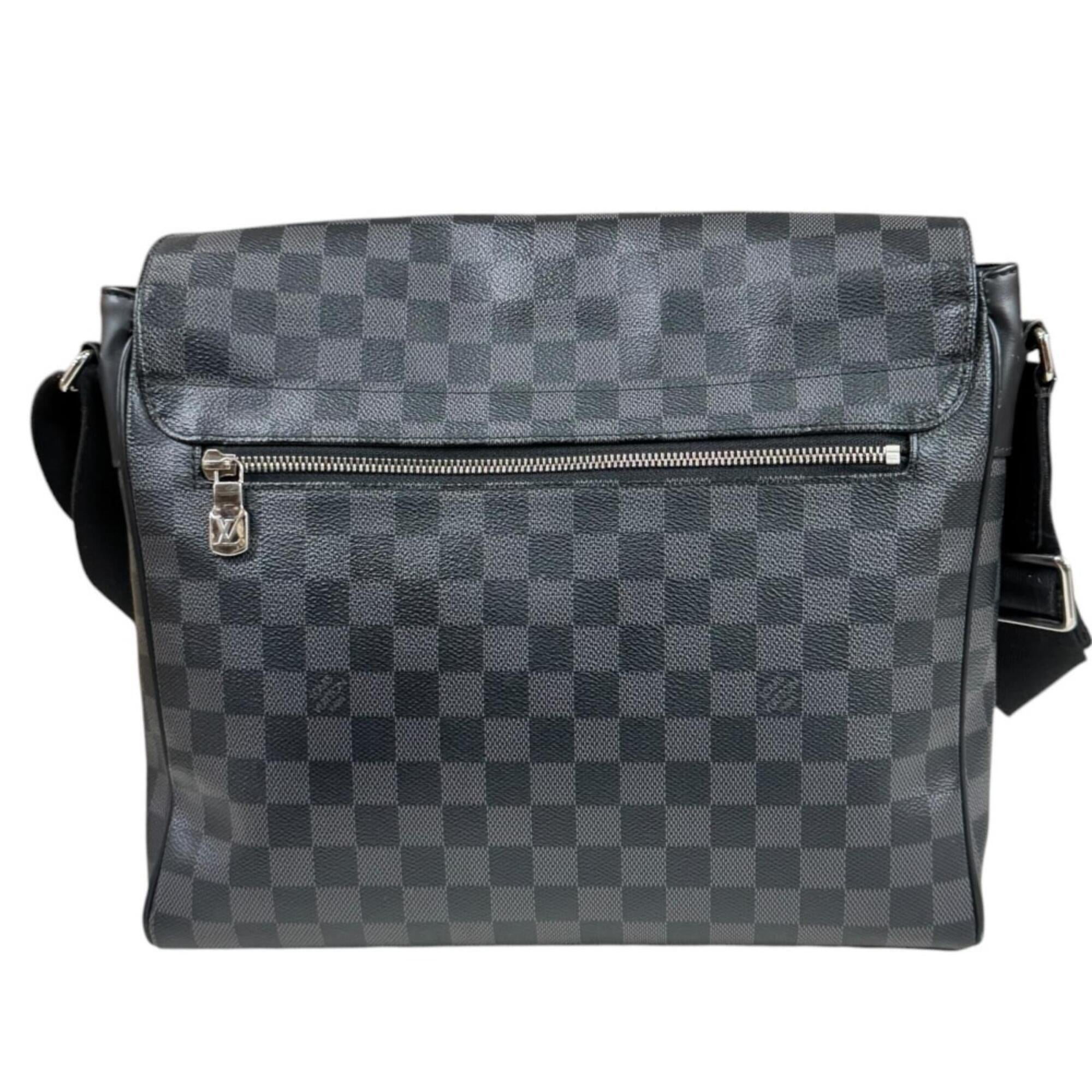 Louis Vuitton Damier Graphite Black Gray Damier Graphite Shoulder Bag (Pre-Owned)