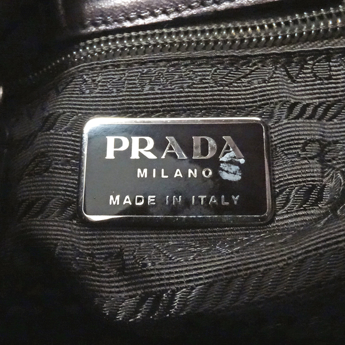 Prada Metallic Purple Leather Shoulder Bag (Pre-Owned)