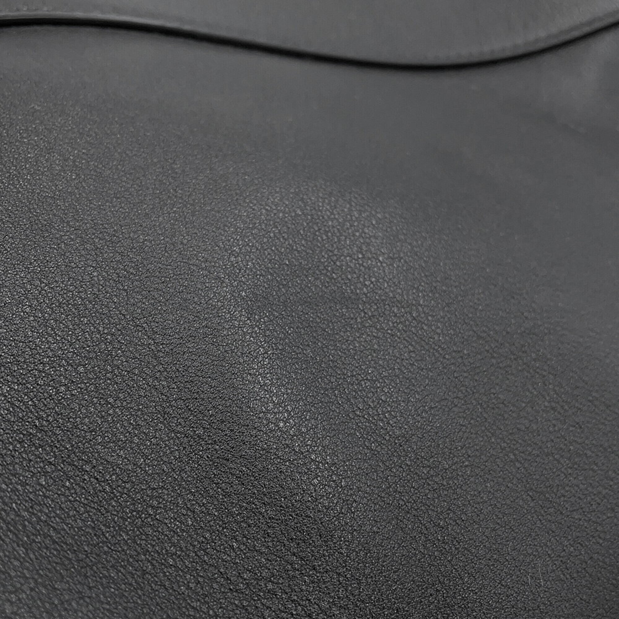 Yves Saint Laurent Black Leather Handbag Tote Bag (Pre-Owned)