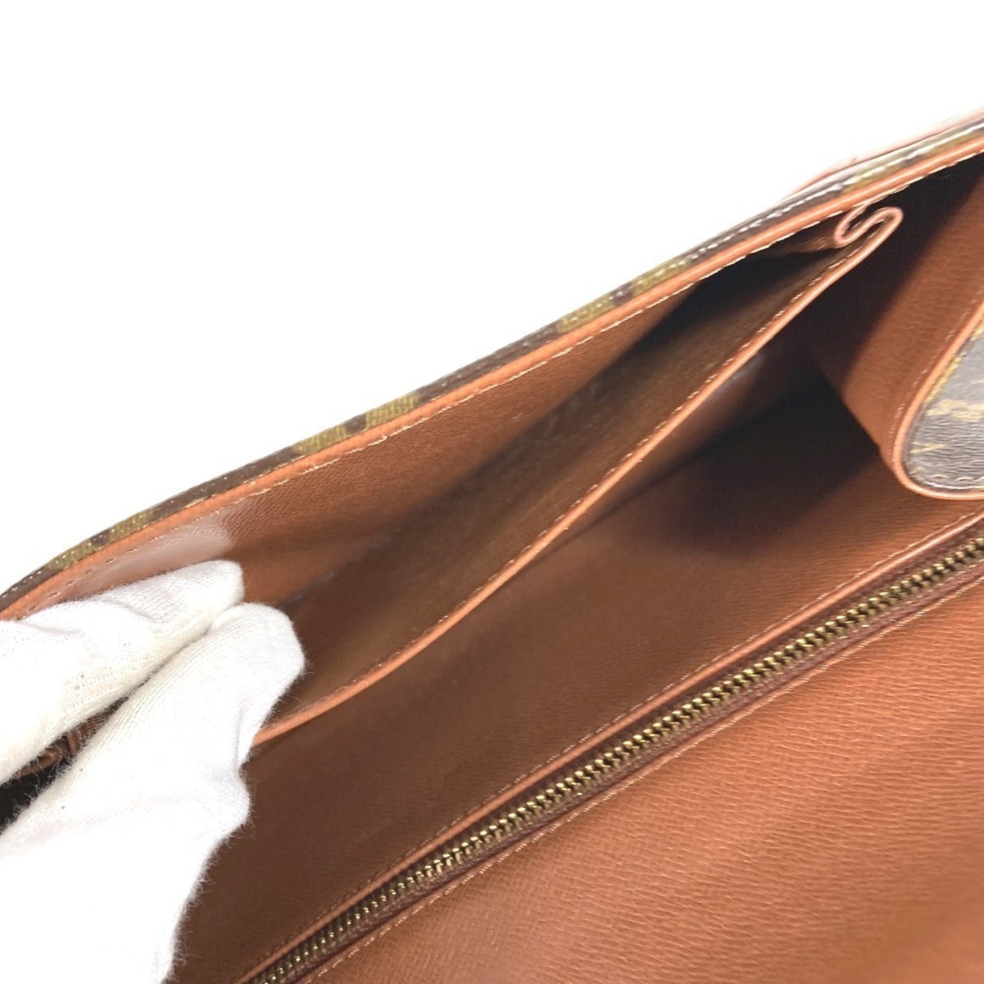 Louis Vuitton Brown Monogram Clutch Bag Handbag Pochette Pouch (Pre-Owned)