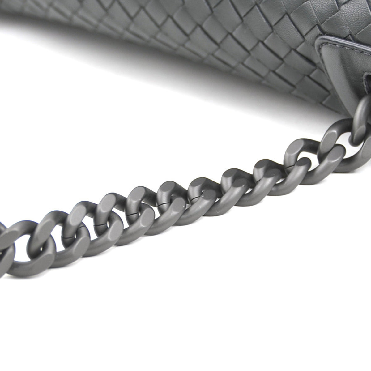 Bottega Veneta Charcoal Gray Leather Shoulder Bag (Pre-Owned)
