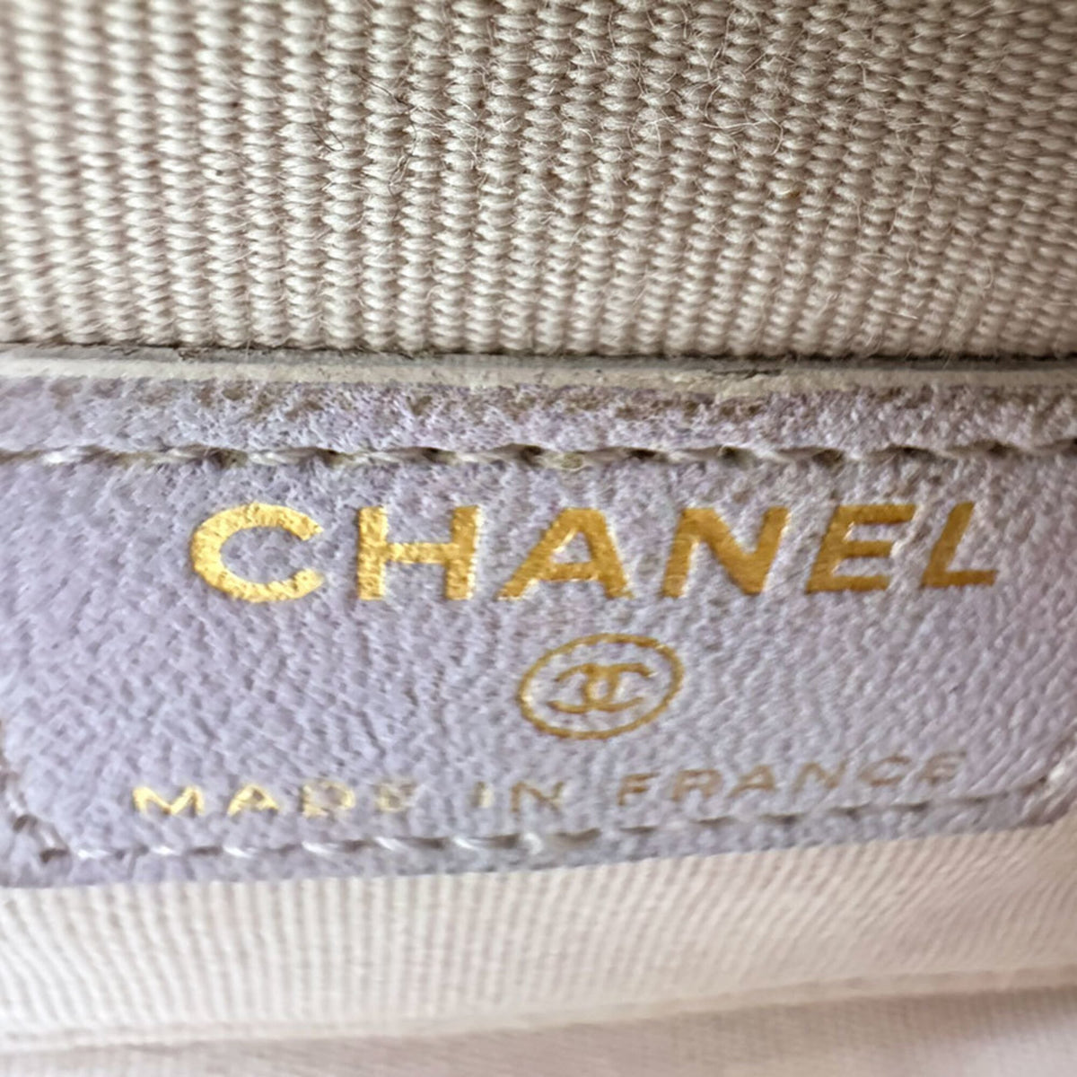 Chanel Pink Leather Shoulder Bag (Pre-Owned)