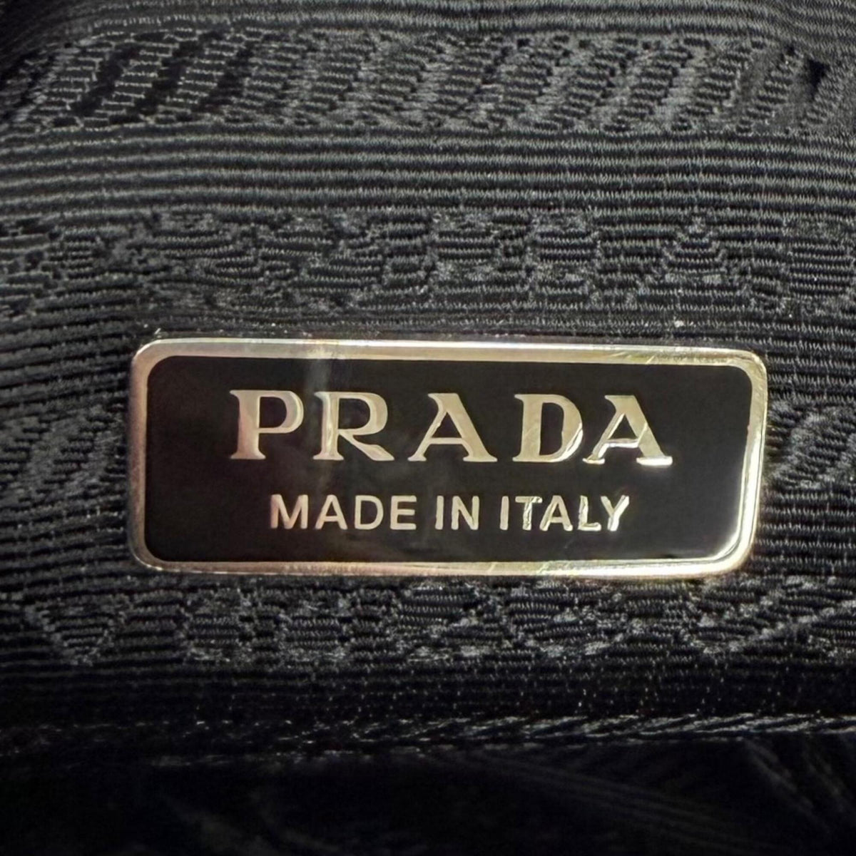 Prada Navy Handbag (Pre-Owned)