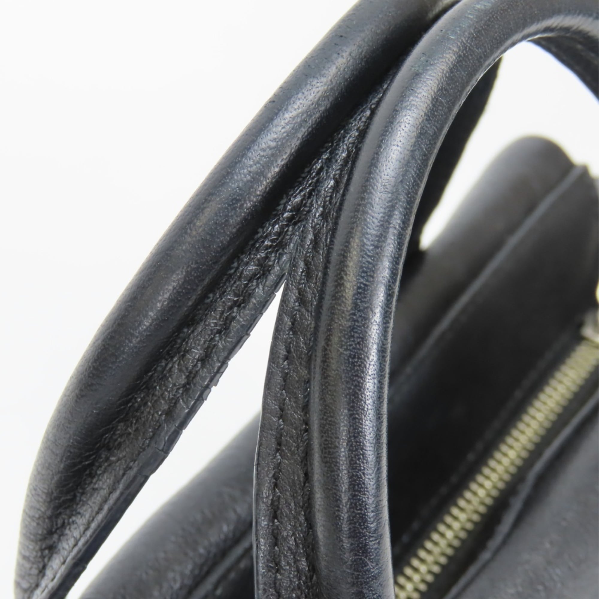 Coach Black Leather Handbag (Pre-Owned)