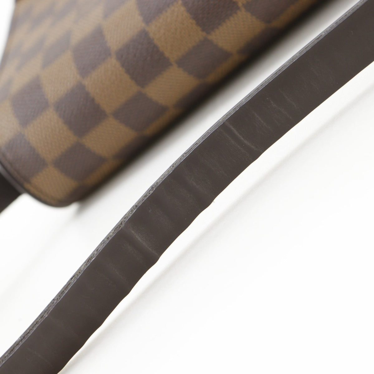 Louis Vuitton Damier Brown Damier Canvas Shoulder Bag (Pre-Owned)
