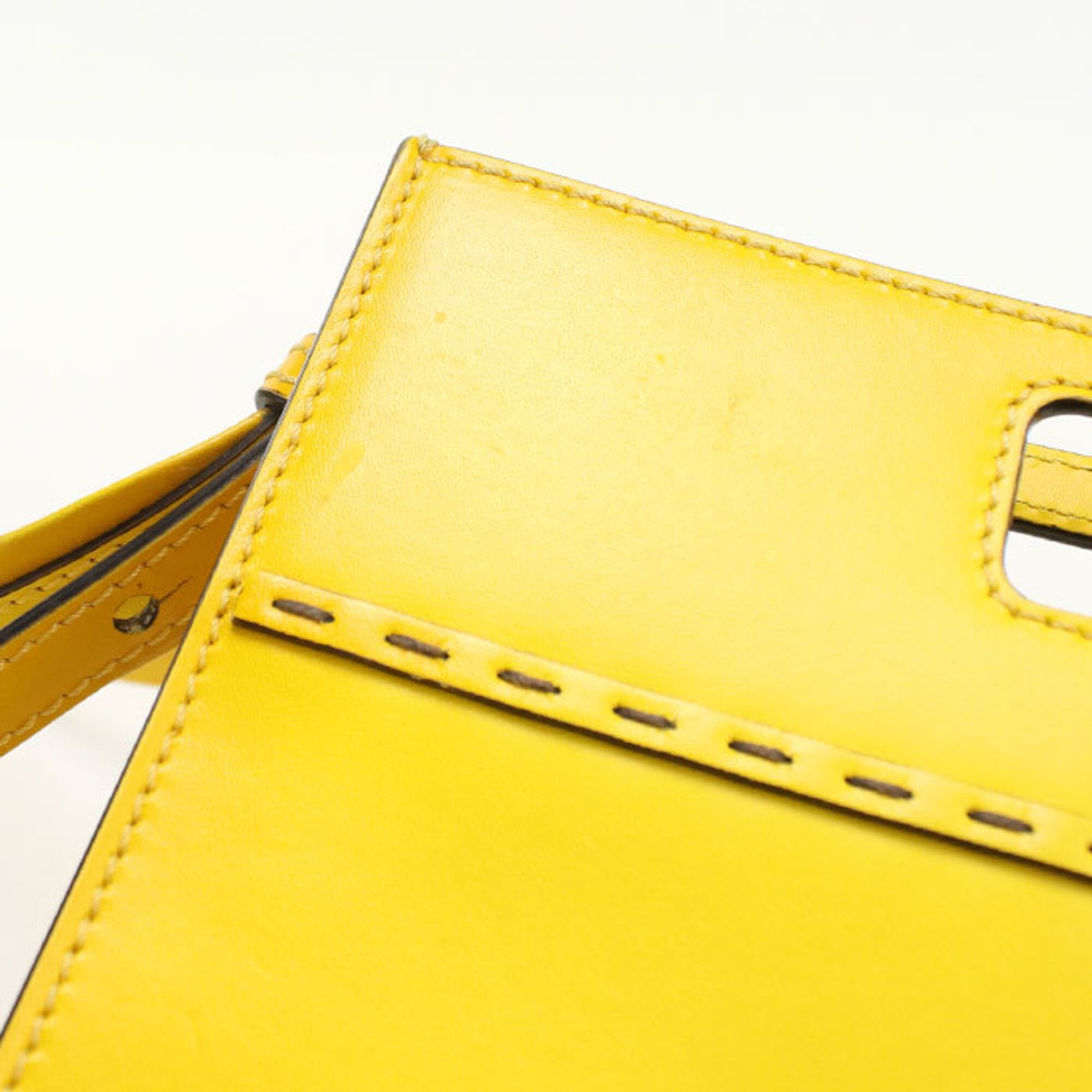 Fendi Yellow Leather Handbag (Pre-Owned)