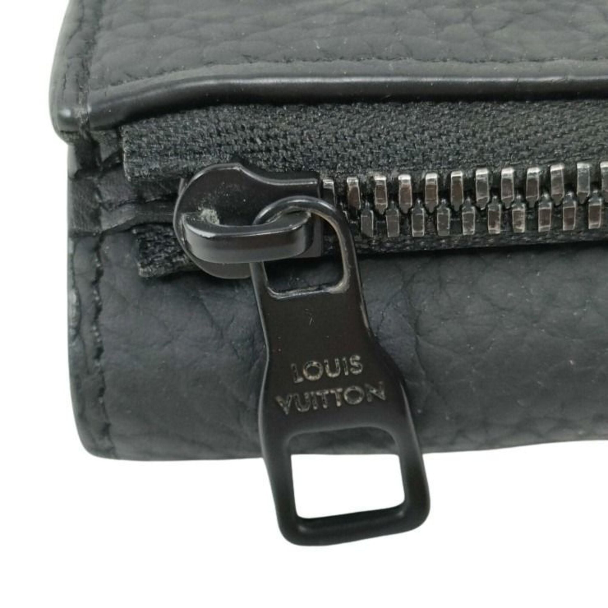 Louis Vuitton Black Leather Wallet (Tri-Fold) (Pre-Owned)