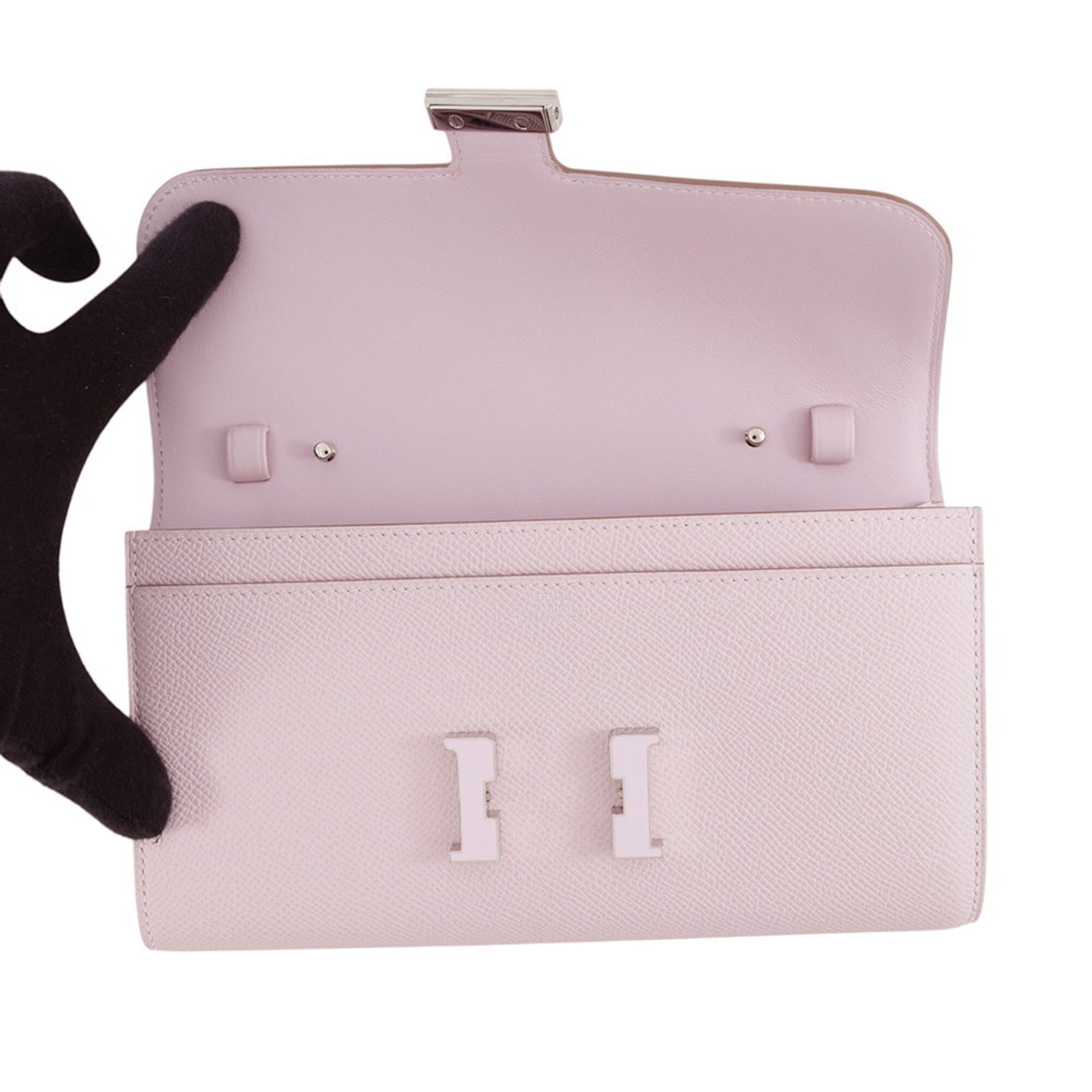 Hermes Pale Pink Epsom Leather Long Wallet (Bi-Fold) (Pre-Owned)