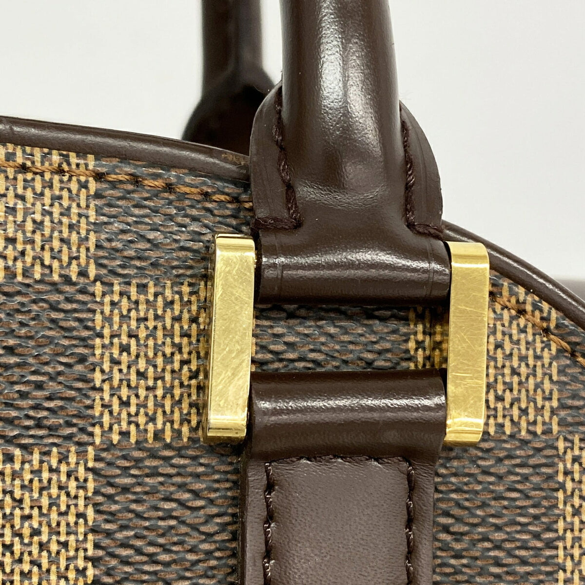 Louis Vuitton Ebene Handbag (Pre-Owned)