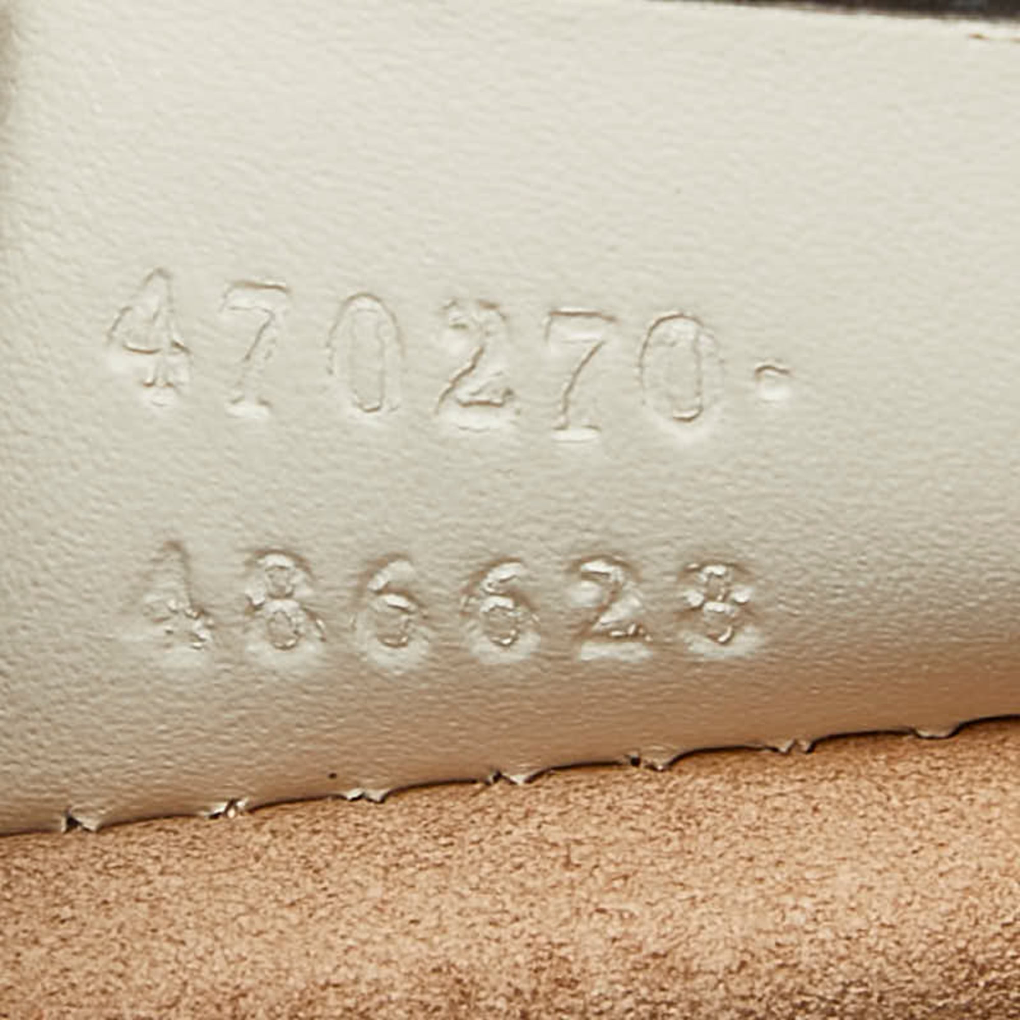 Gucci White Leather Handbag Shoulder Bag (Pre-Owned)