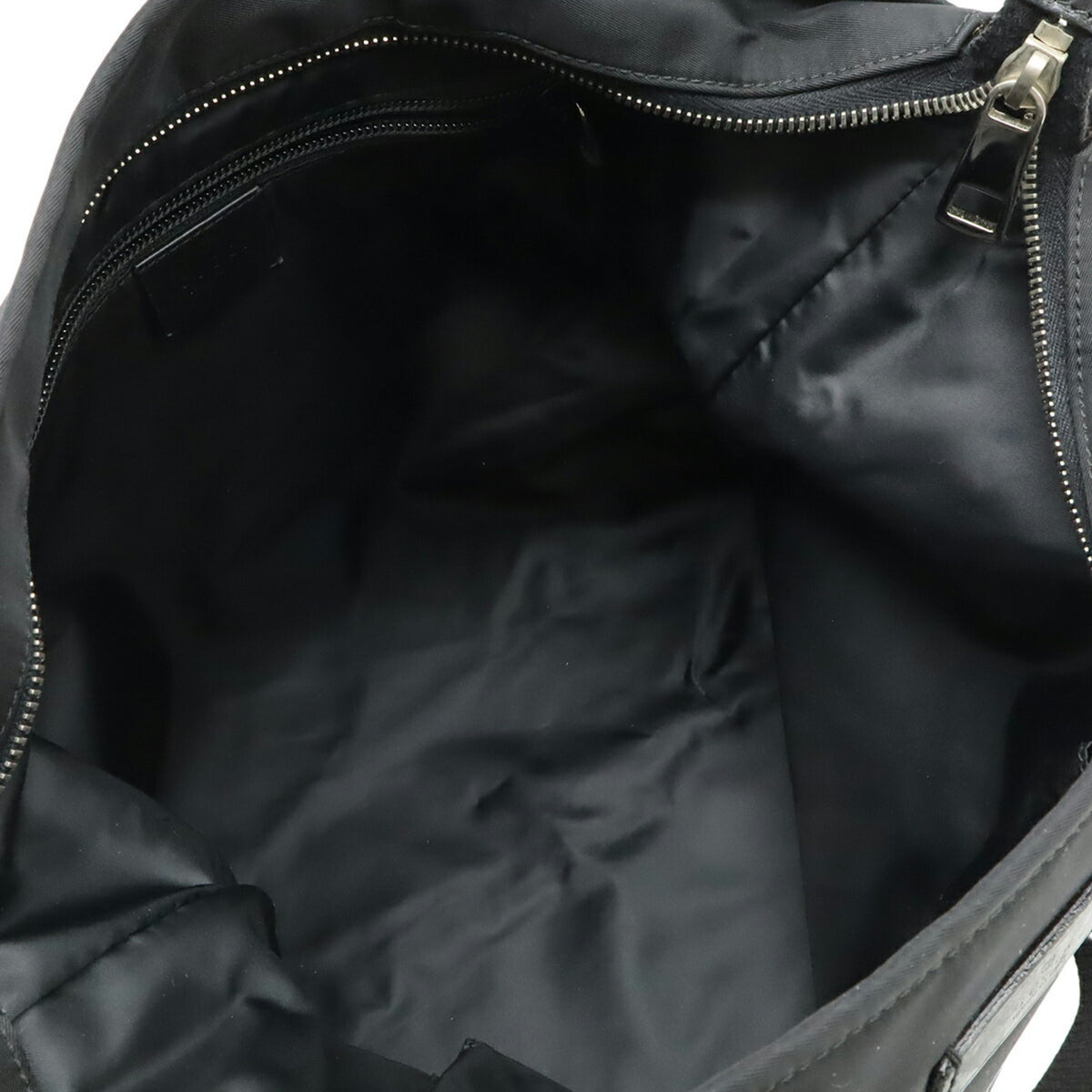 Gucci Black Gray Nylon Leather Shoulder Bag (Pre-Owned)