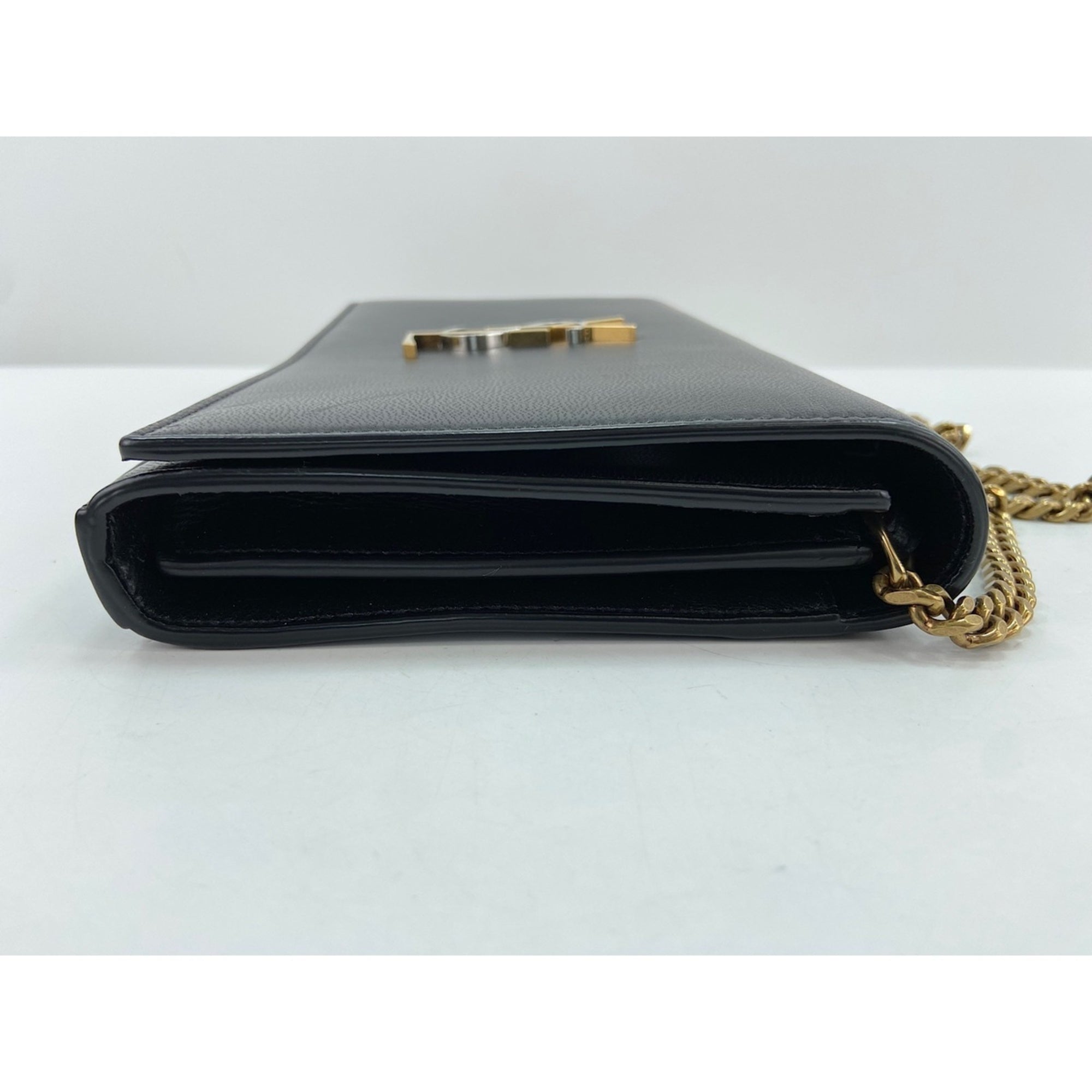 Yves Saint Laurent Black Shoulder Bag (Pre-Owned)