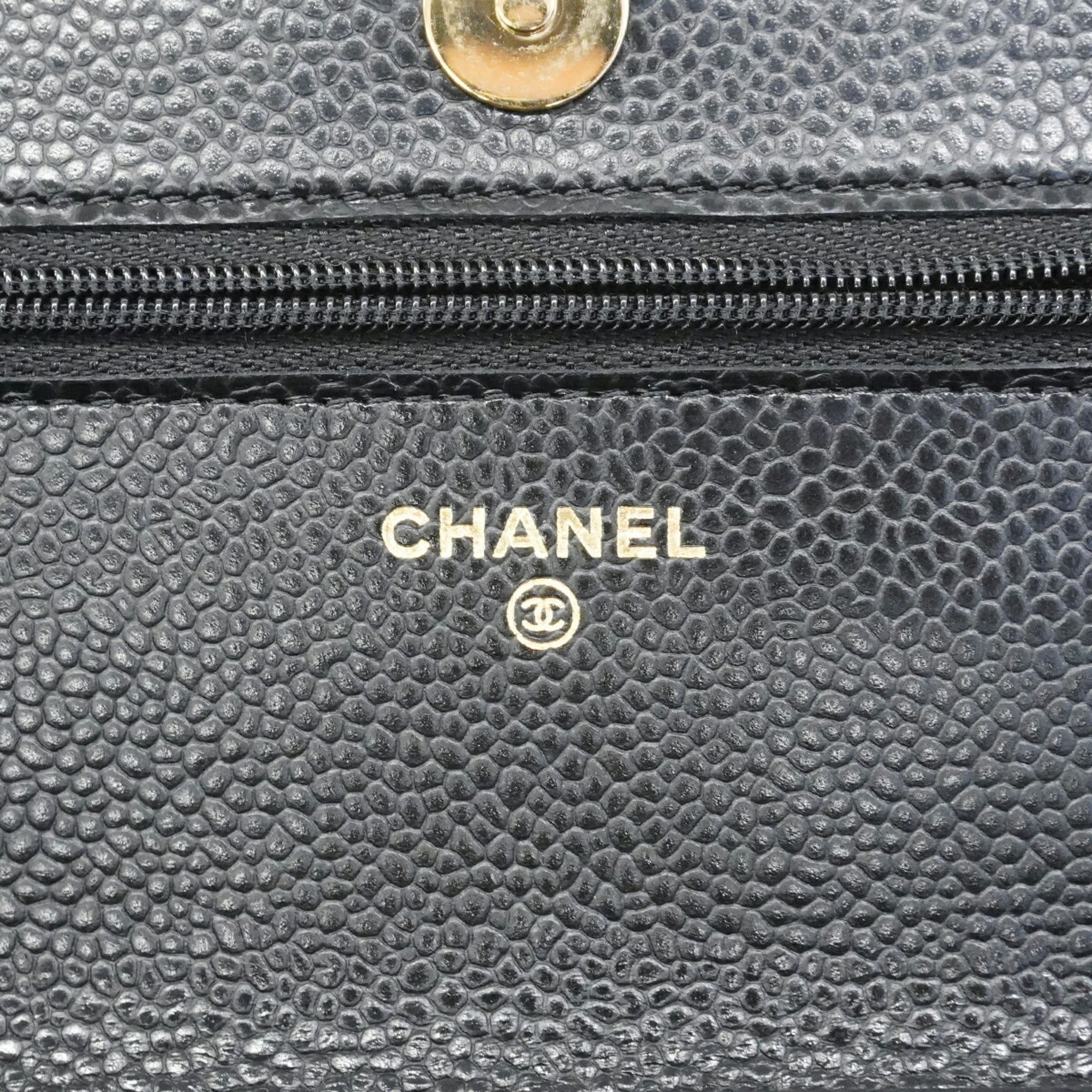 Chanel Black Grained Calfskin Chain/Shoulder Wallet (Pre-Owned)