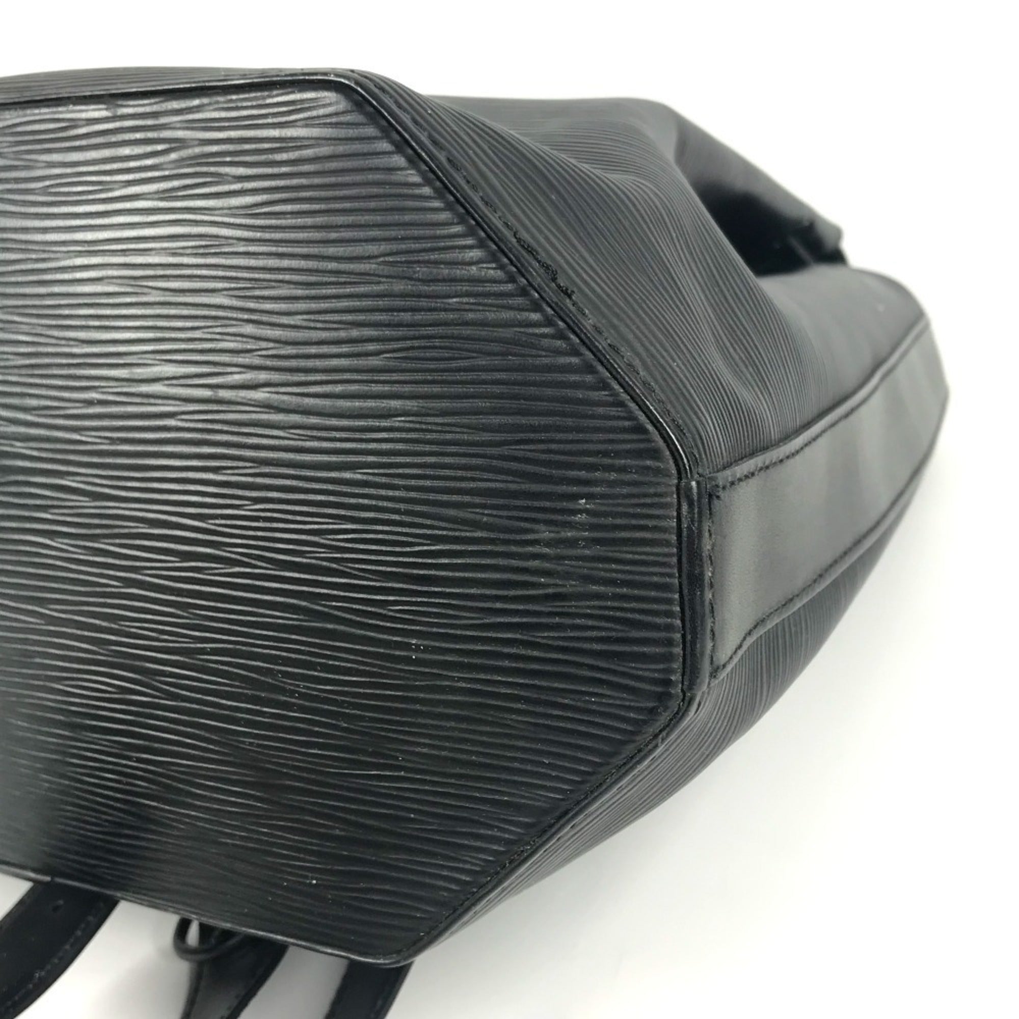 Louis Vuitton Black Noir Epi Leather Shoulder Bag (Pre-Owned)