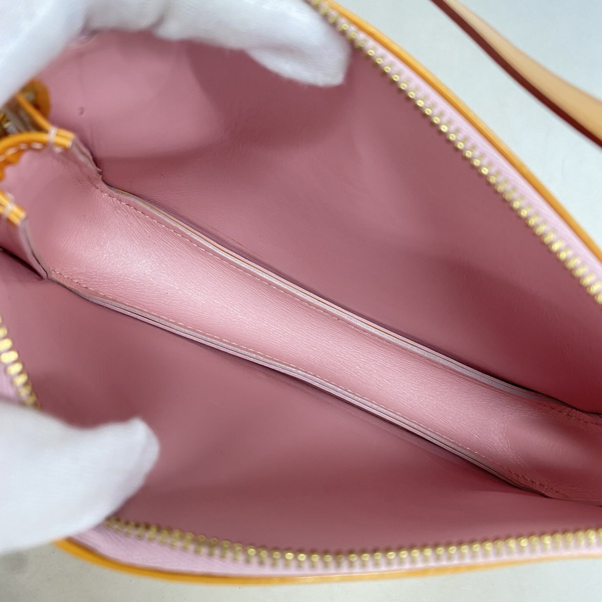 Louis Vuitton Pink Pouch (Pre-Owned)