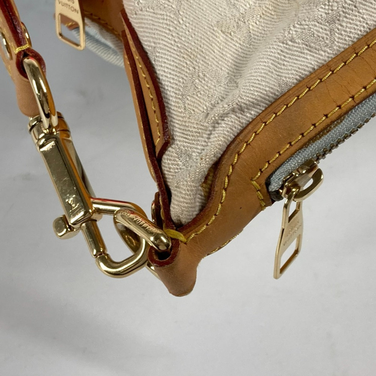 Louis Vuitton Blue Pink Monogram Denim Shoulder Bag Tote Bag (Pre-Owned)