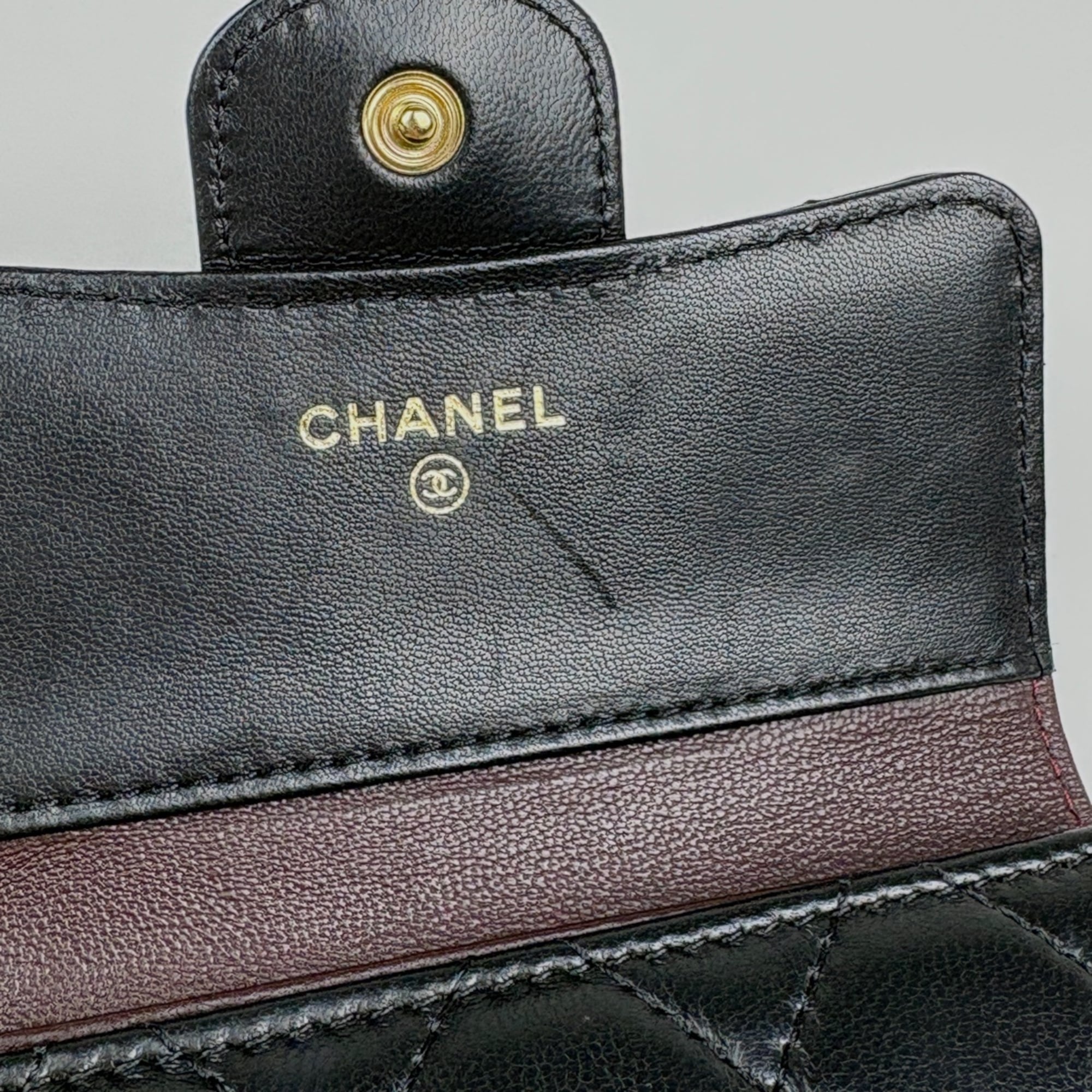 Chanel Black Leather Wallet (Tri-Fold) (Pre-Owned)