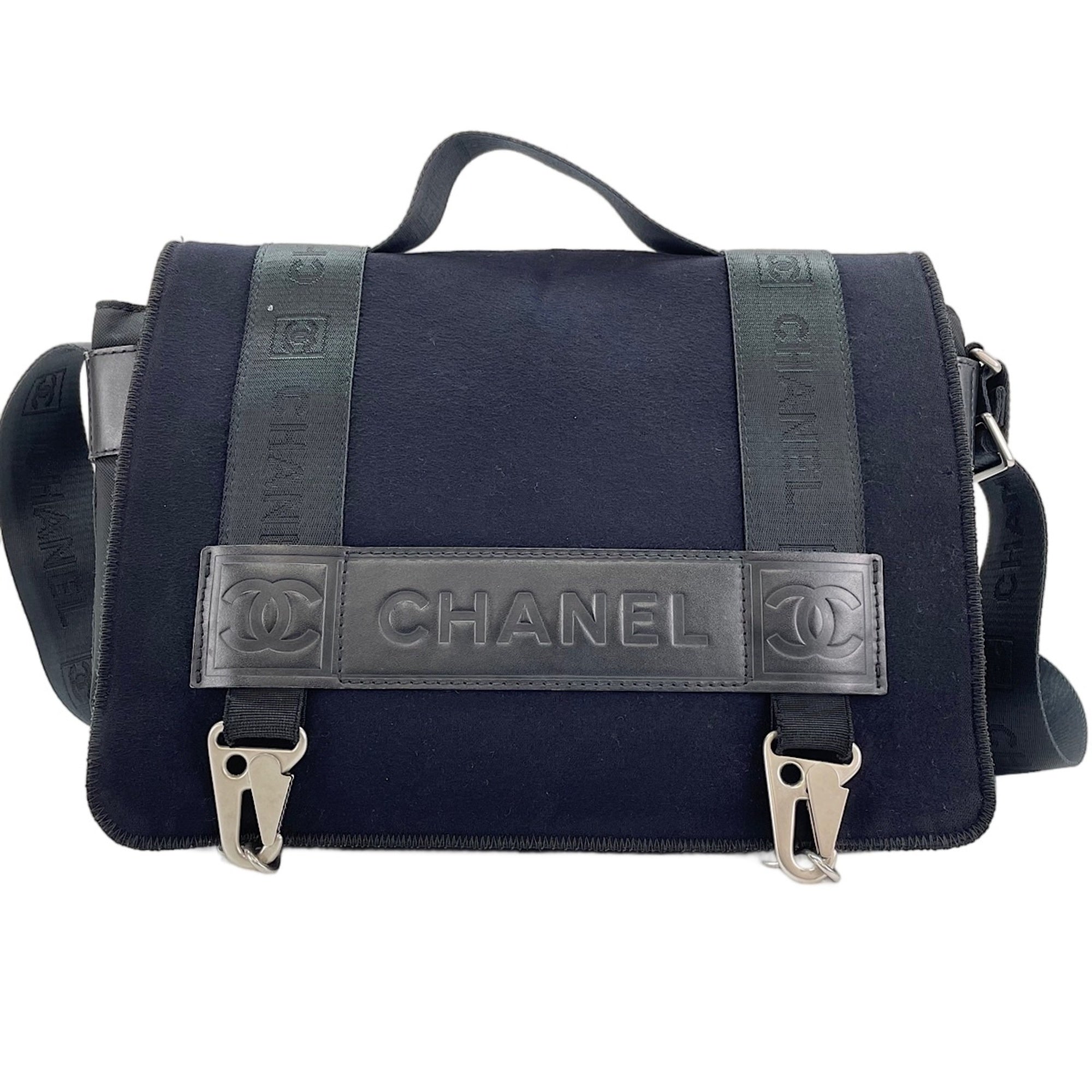 Chanel Sport Black Shoulder Bag (Pre-Owned)