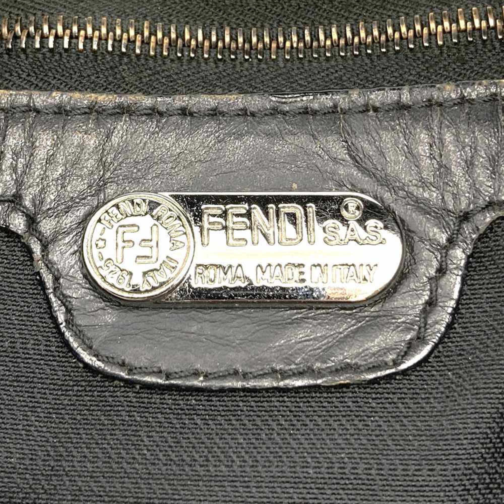 Fendi Black Nylon Shoulder Bag (Pre-Owned)