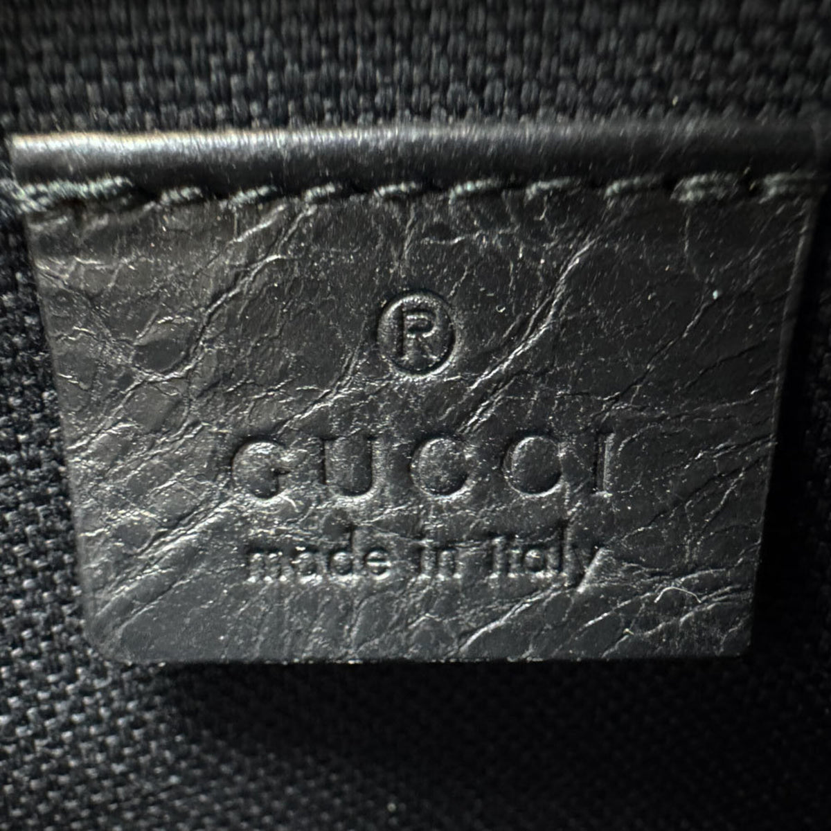 Gucci Black Leather Fanny Pack Sling Bag (Pre-Owned)