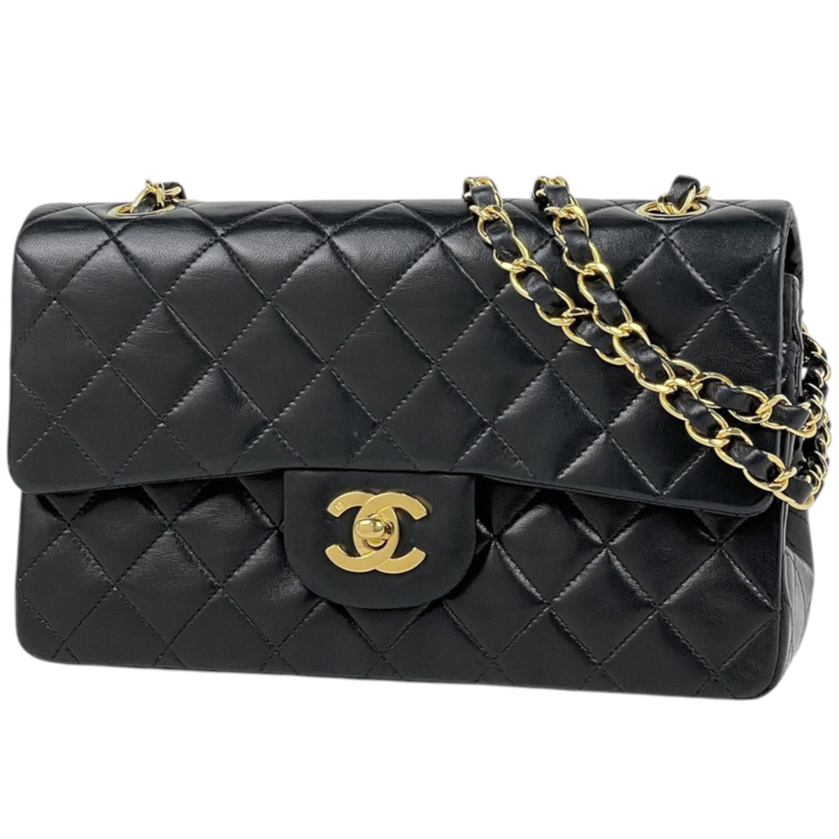 Chanel Matelasse Black Leather Shoulder Bag (Pre-Owned)