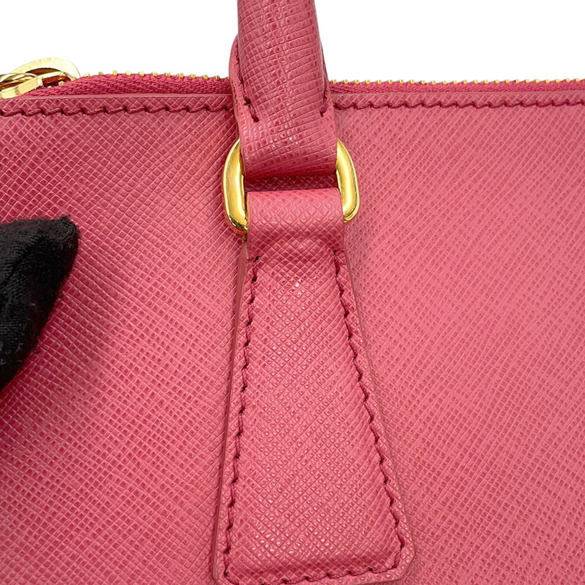 Prada Pink Leather Handbag (Pre-Owned)