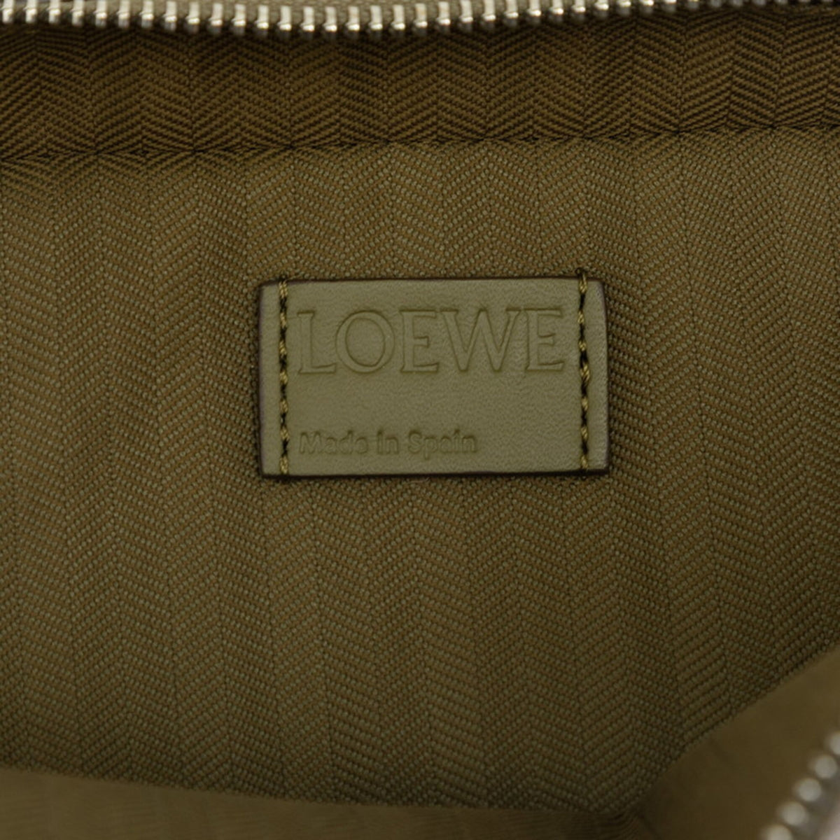 Loewe Green Khaki Shoulder Bag (Pre-Owned)