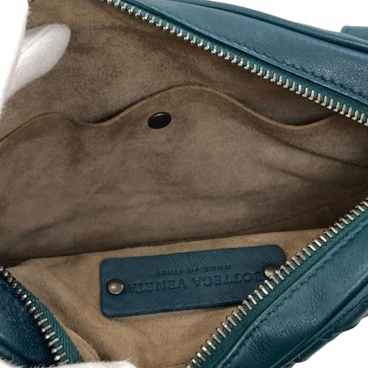 Bottega Veneta Intrecciato Green Leather Fanny Pack (Pre-Owned)