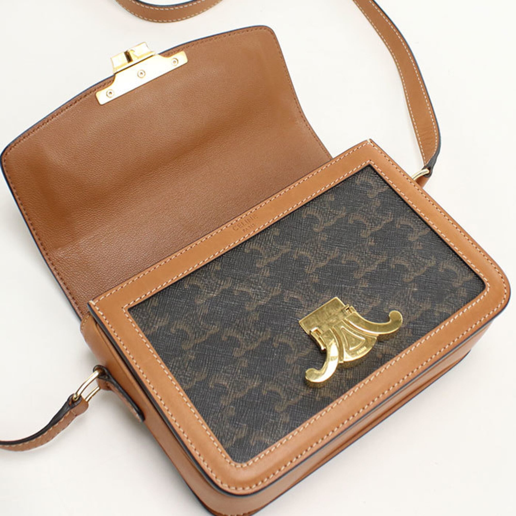 Celine Brown Pvc Leather Shoulder Bag (Pre-Owned)