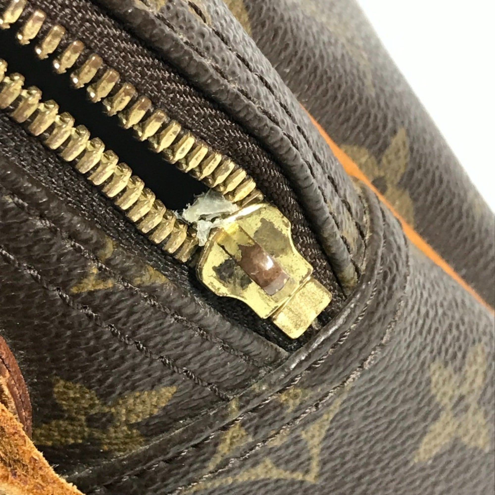Louis Vuitton Monogram Brown Monogram Shoulder Bag (Pre-Owned)
