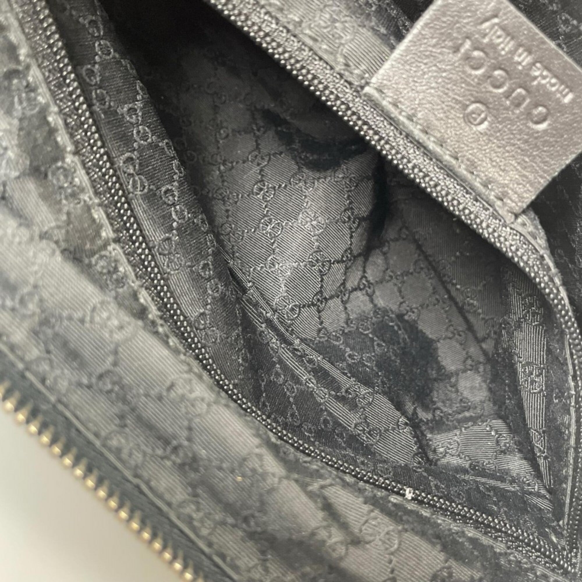 Gucci Black White Leather Handbag (Pre-Owned)
