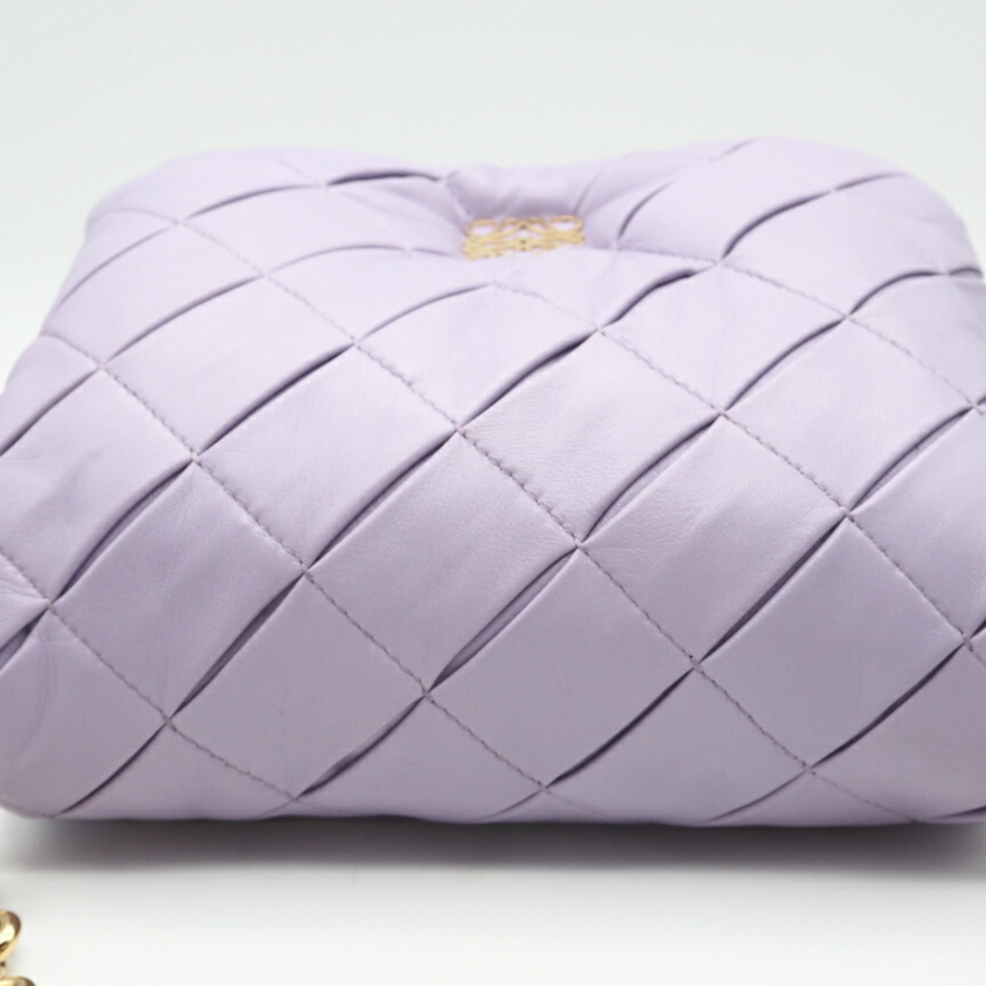 Loewe Purple Leather Shoulder Bag (Pre-Owned)