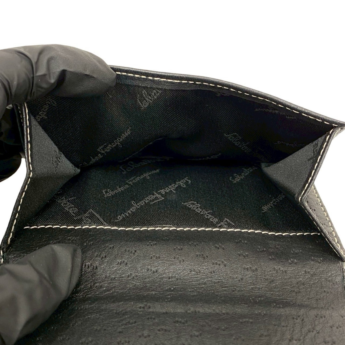 Salvatore Ferragamo Black Leather Wallet (Bi-Fold) (Pre-Owned)