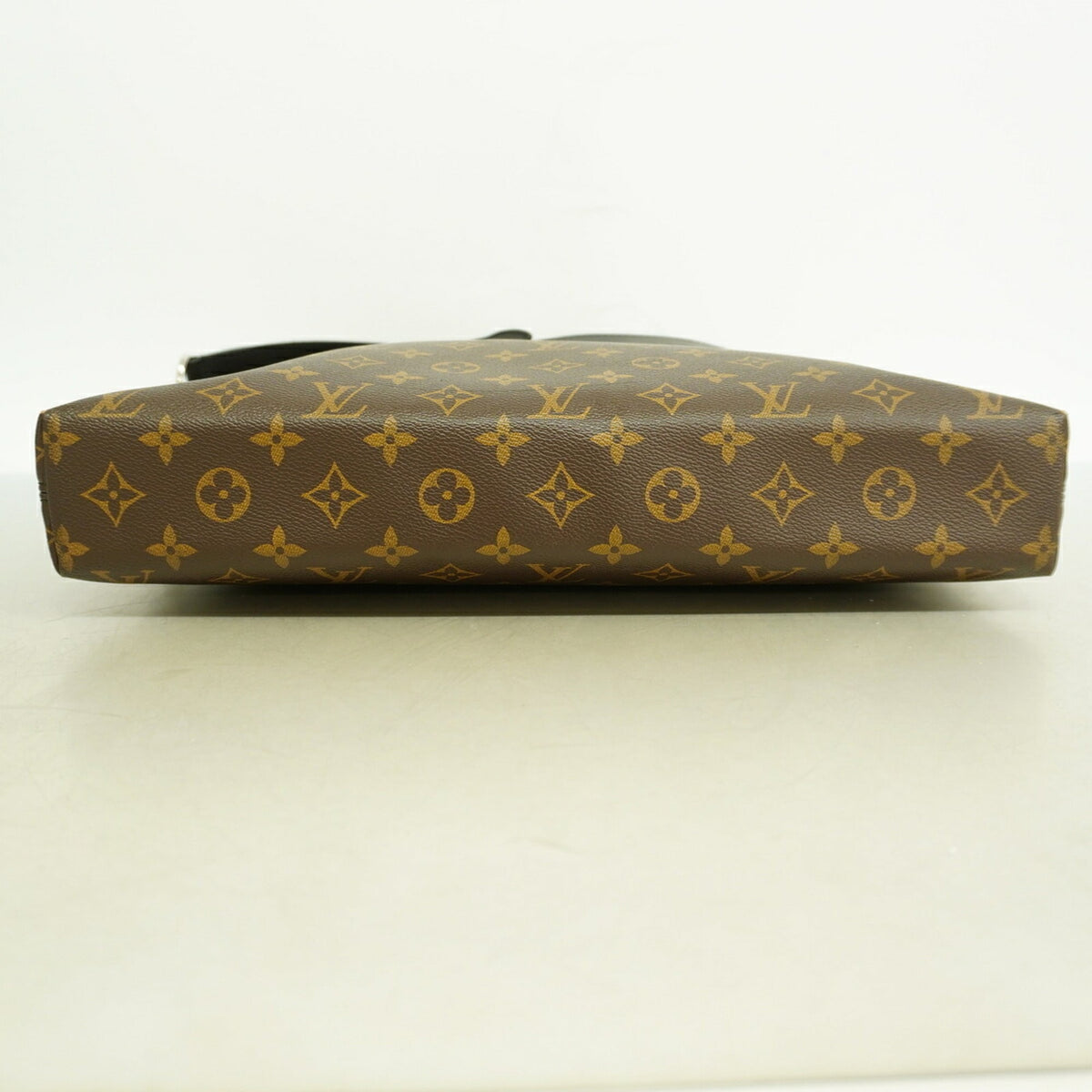 Louis Vuitton Black Brown Briefcase (Pre-Owned)
