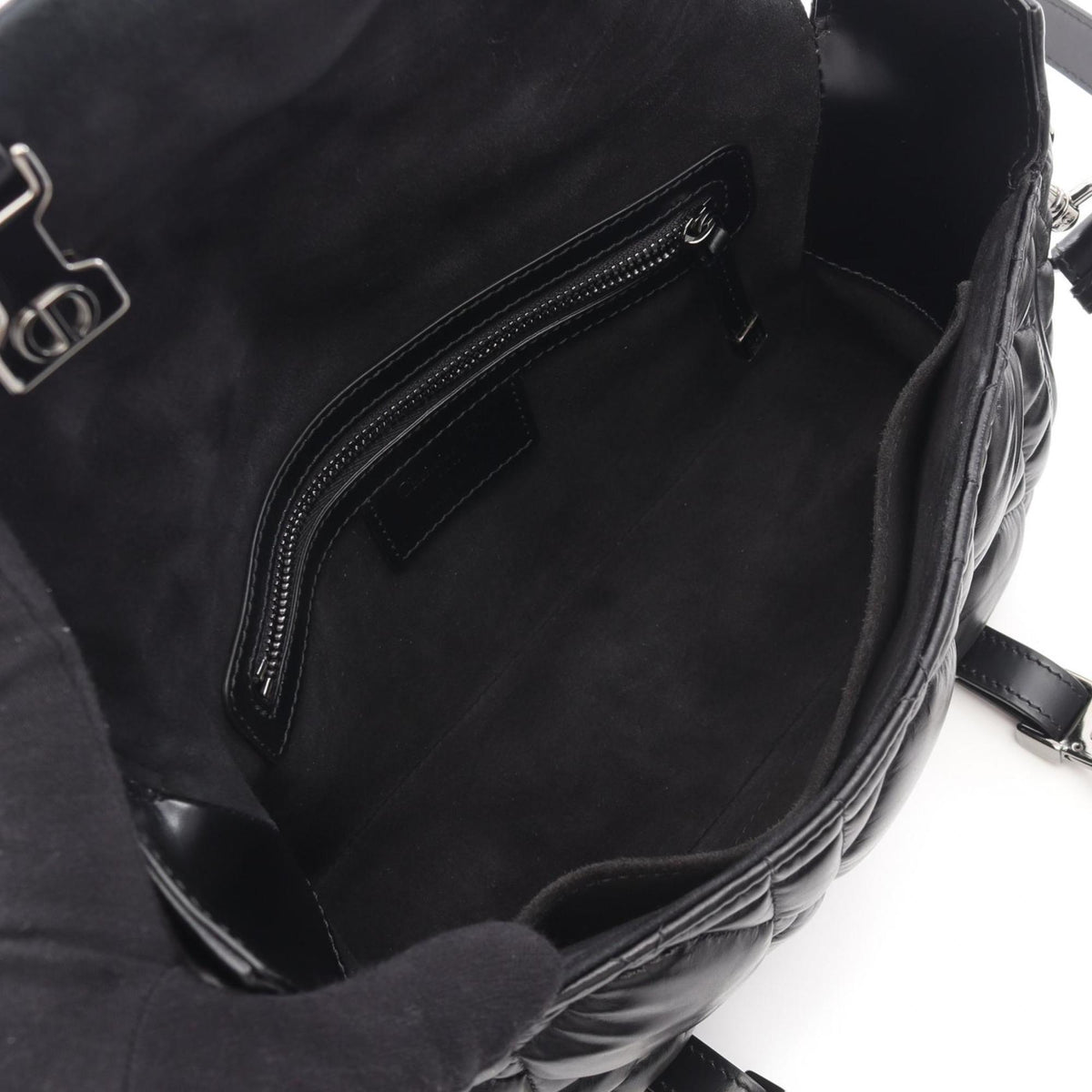 Christian Dior Black Leather Shoulder Bag (Pre-Owned)