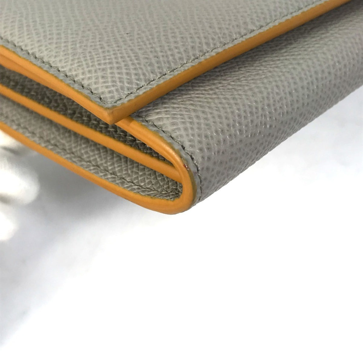 Bvlgari Gray Yellow Leather Long Wallet (Bi-Fold) (Pre-Owned)