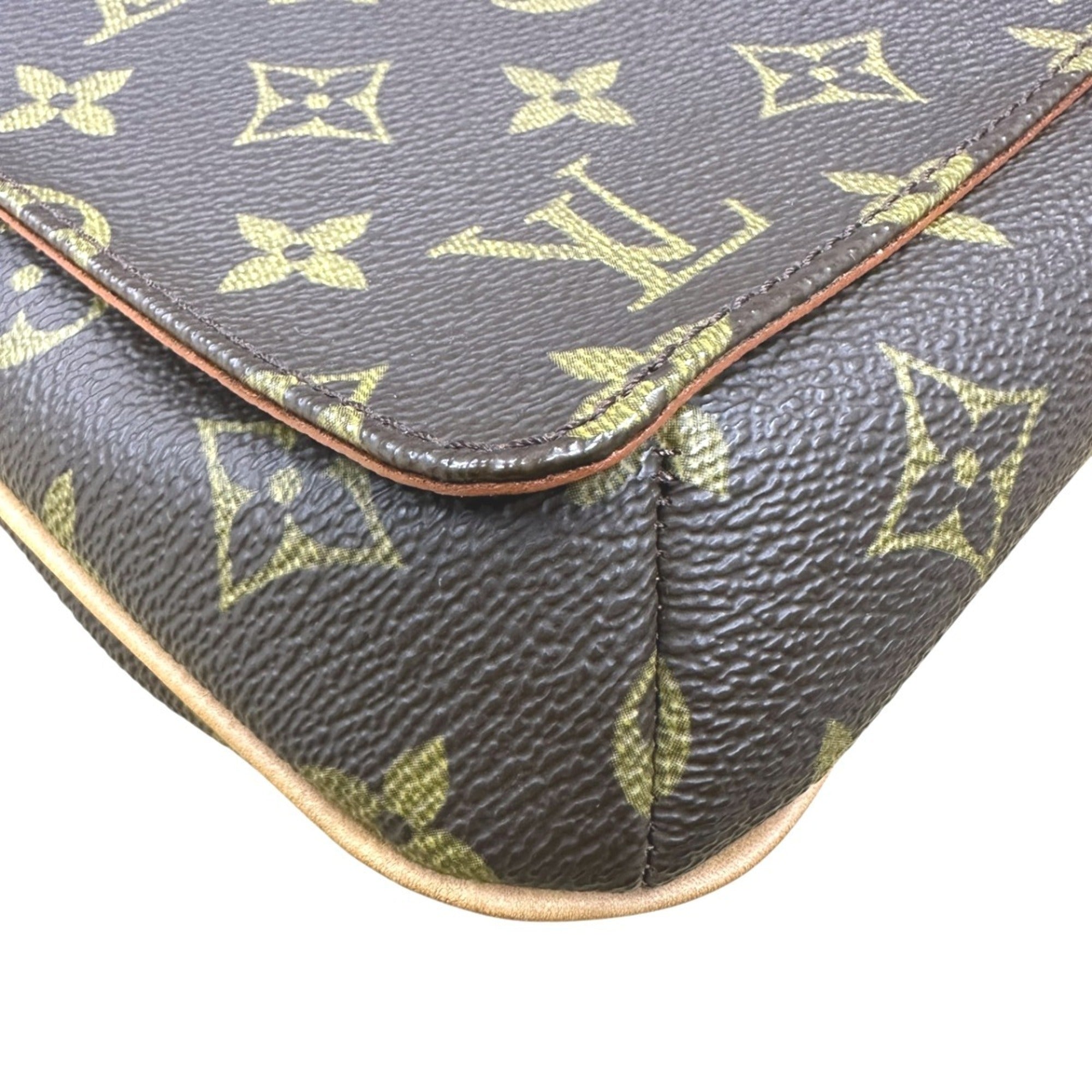 Louis Vuitton Brown Monogram Shoulder Bag (Pre-Owned)