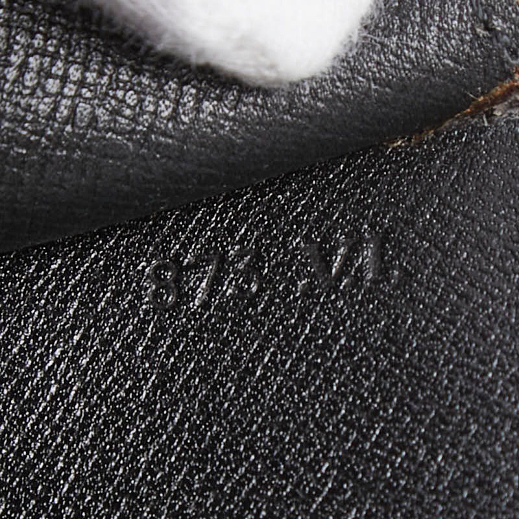 Louis Vuitton Black Noir Leather Clutch Bag (Pre-Owned)