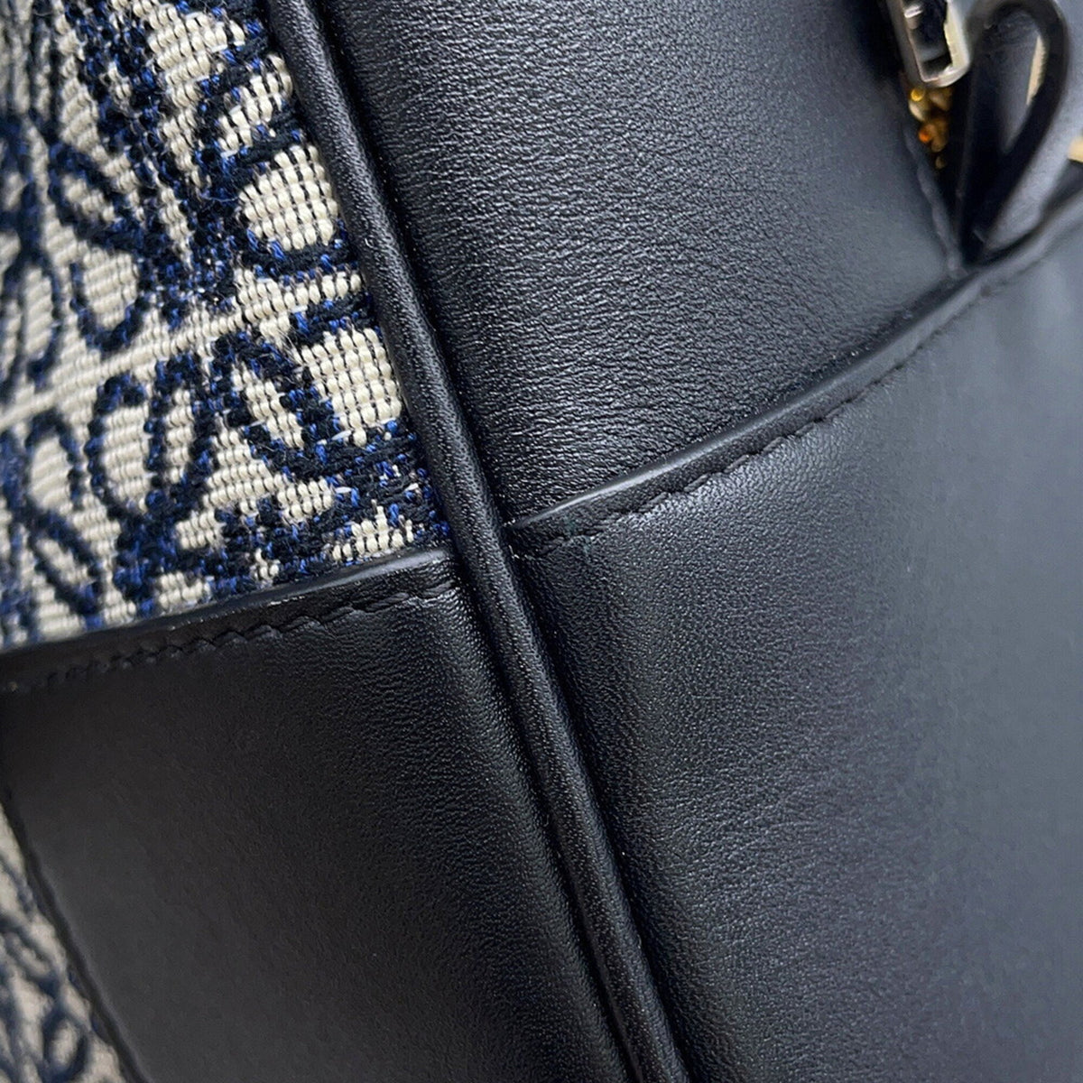 Loewe Amazona Black Gray Canvas Leather Handbag Shoulder Bag (Pre-Owned)