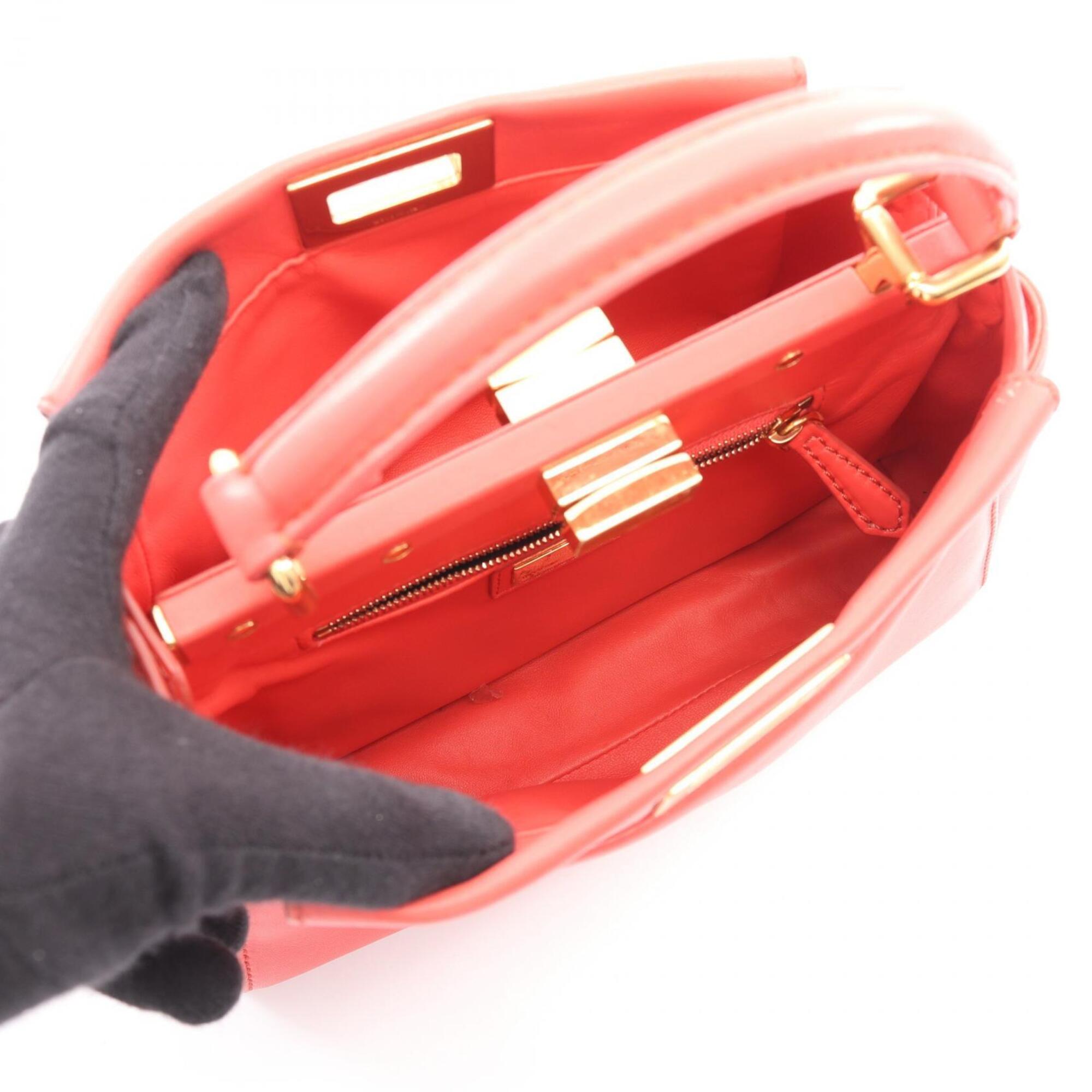 Fendi Pink Leather Handbag (Pre-Owned)