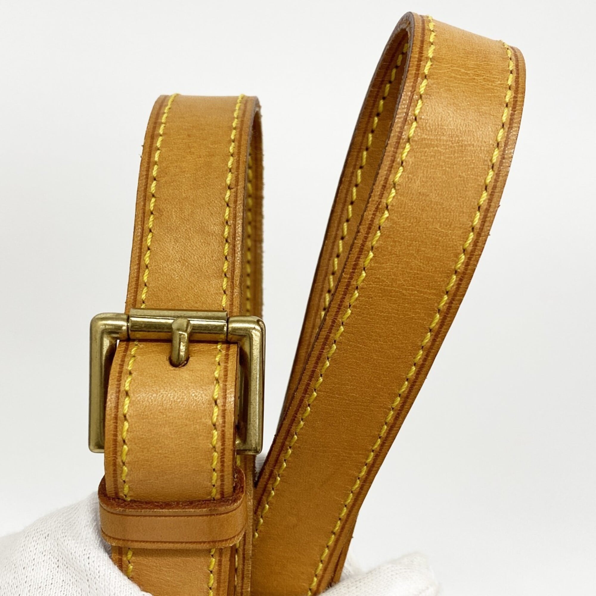 Louis Vuitton Brown Handbag (Pre-Owned)