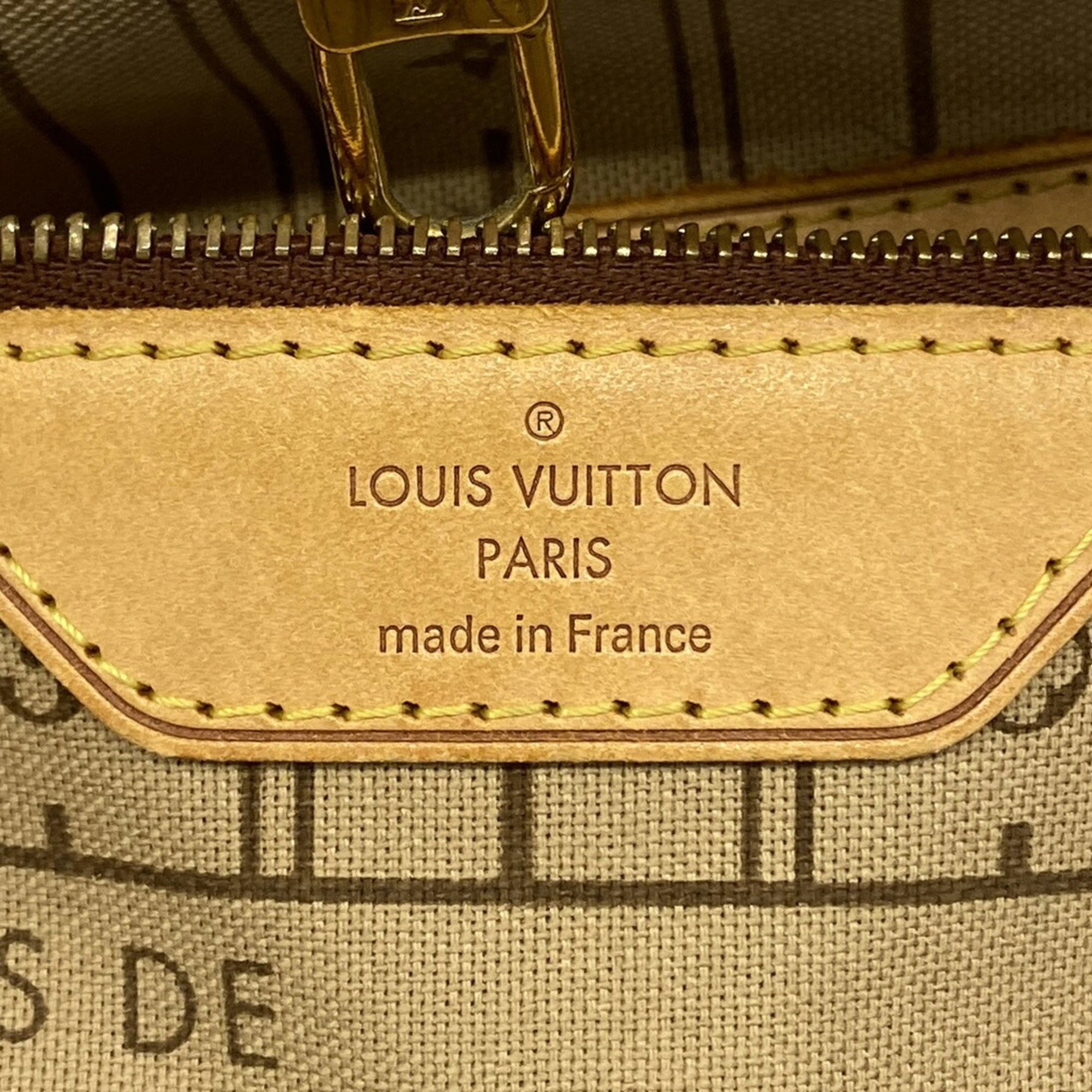 Louis Vuitton Brown Tote Bag (Pre-Owned)